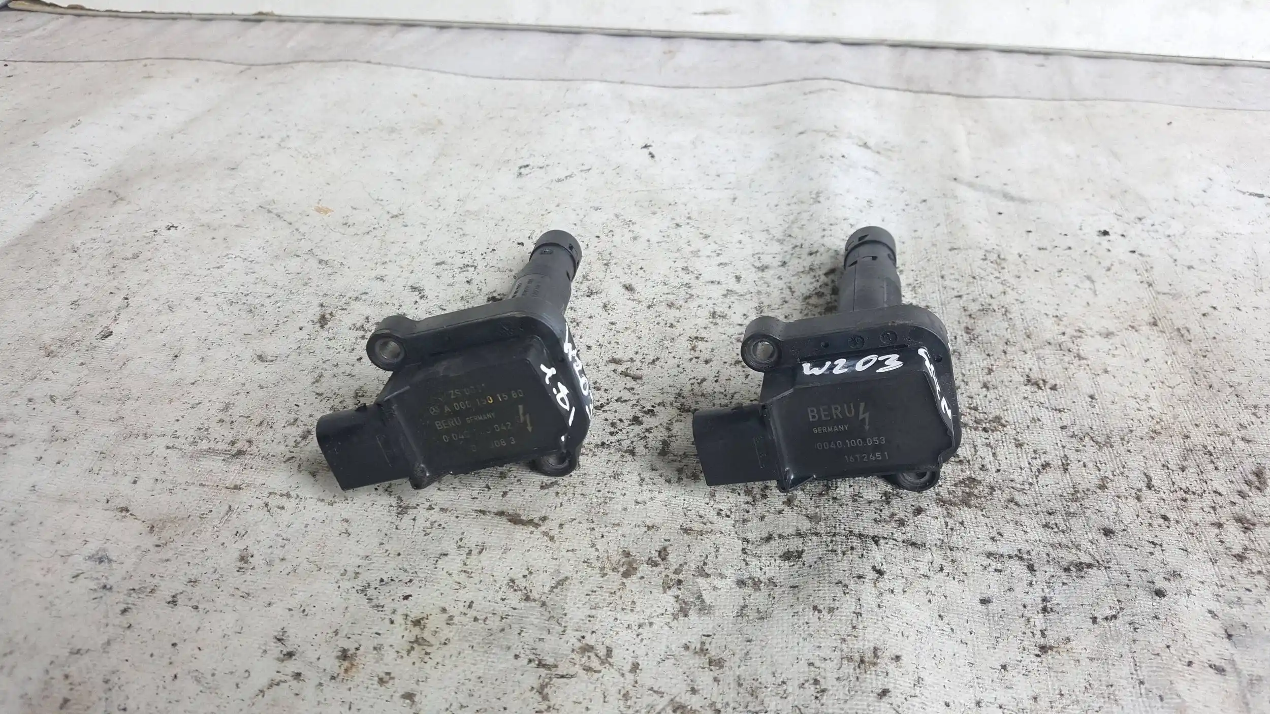 CEWKI 0040100053 0040100042 MERCEDES C-KLASA W203 1.8 KOMPRESOR 00-