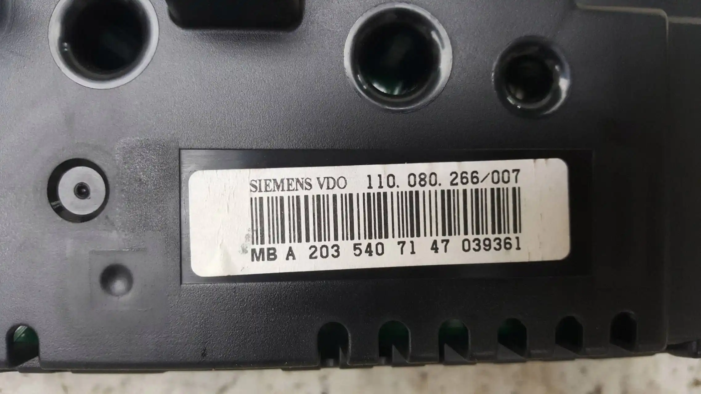LICZNIK ZEGARY A2035407147 MERCEDES W203 C-KLASA LIFT 1.8 K 04-07
