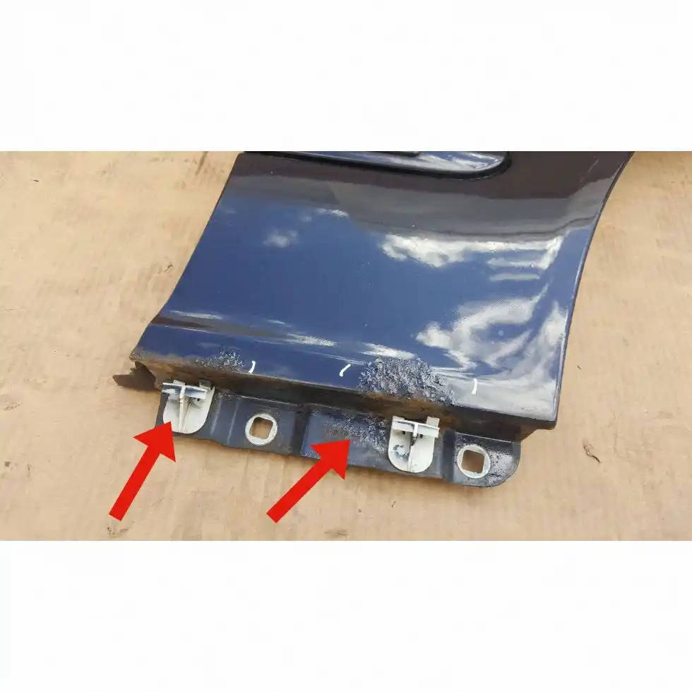 BŁOTNIK PRAWY PRZÓD PRZEDNI MERCEDES W203 C-KLASA LIFT 04-07 C359