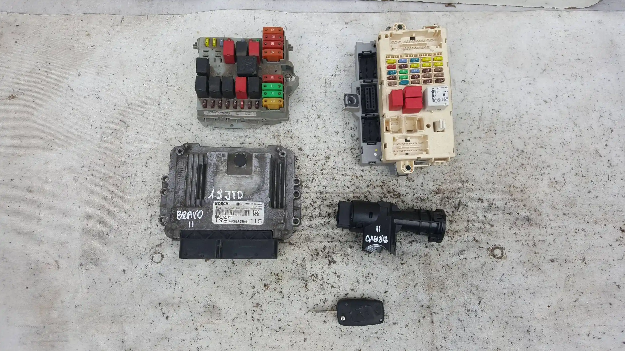 KOMPUTER 55207105 ZESTAW IMMO FIAT BRAVO II 1.9 JTD 07-