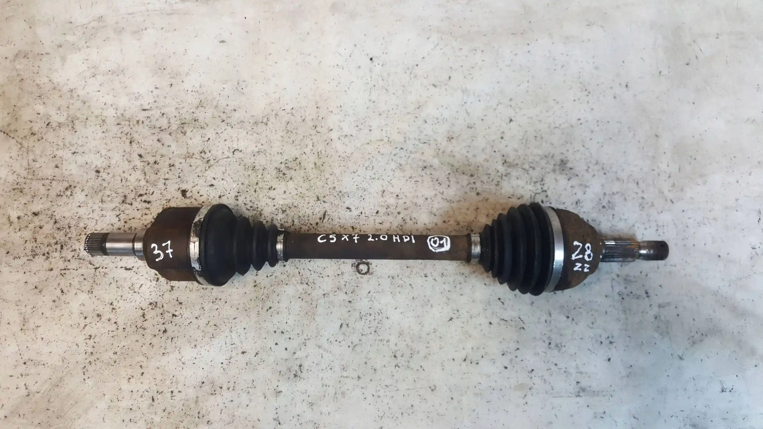 PÓŁOŚ LEWA KRÓTKA 28/37 CITROEN C5 III X7 2.0 HDI 08-