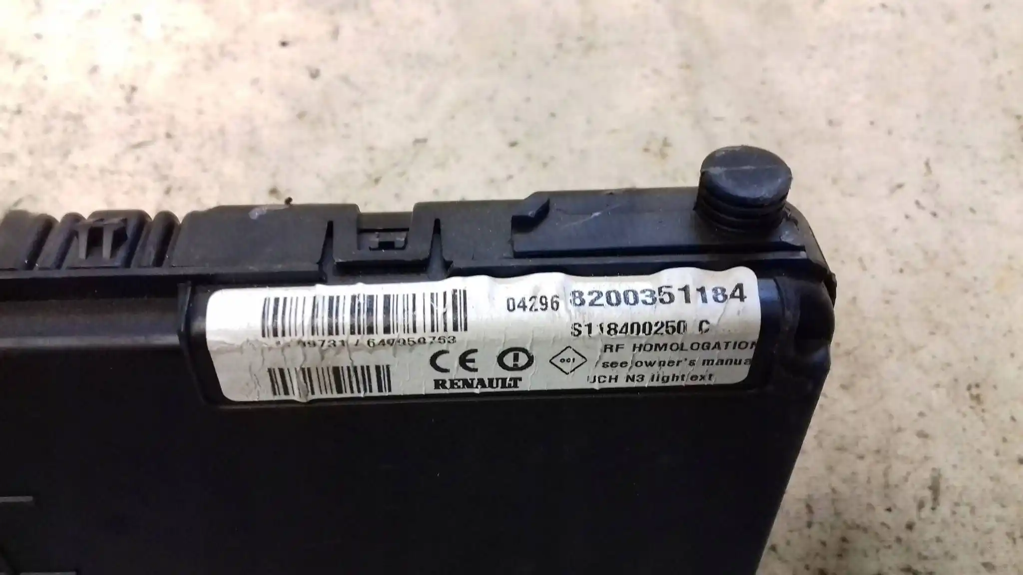 KOMPUTER 8200390568 8200384398 ZESTAW IMMO RENAULT SCENIC II 2.0 16V T 03-