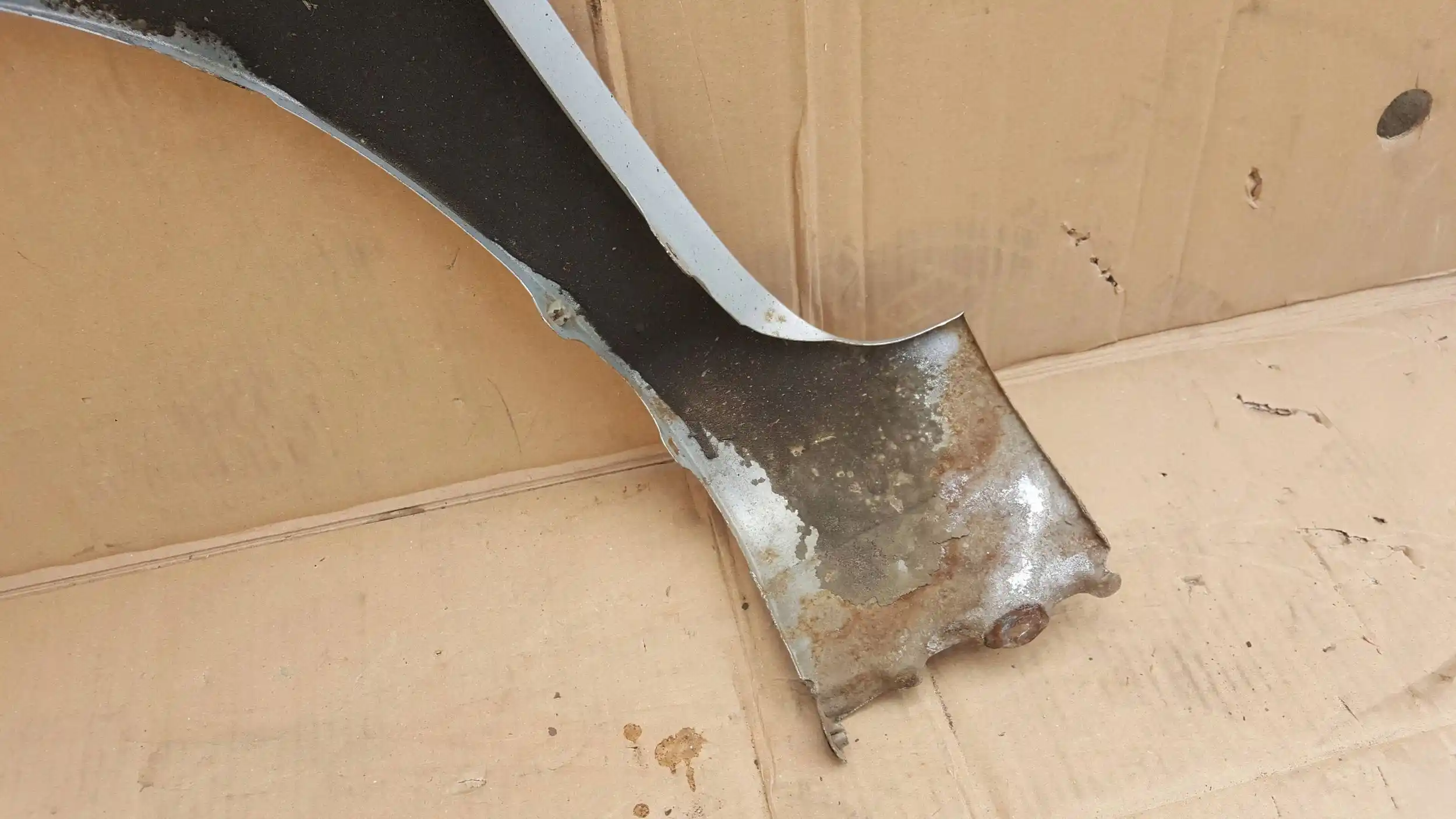 BŁOTNIK PRAWY PRZÓD PRZEDNI HONDA CIVIC VII LIFT 04-06 NH623M