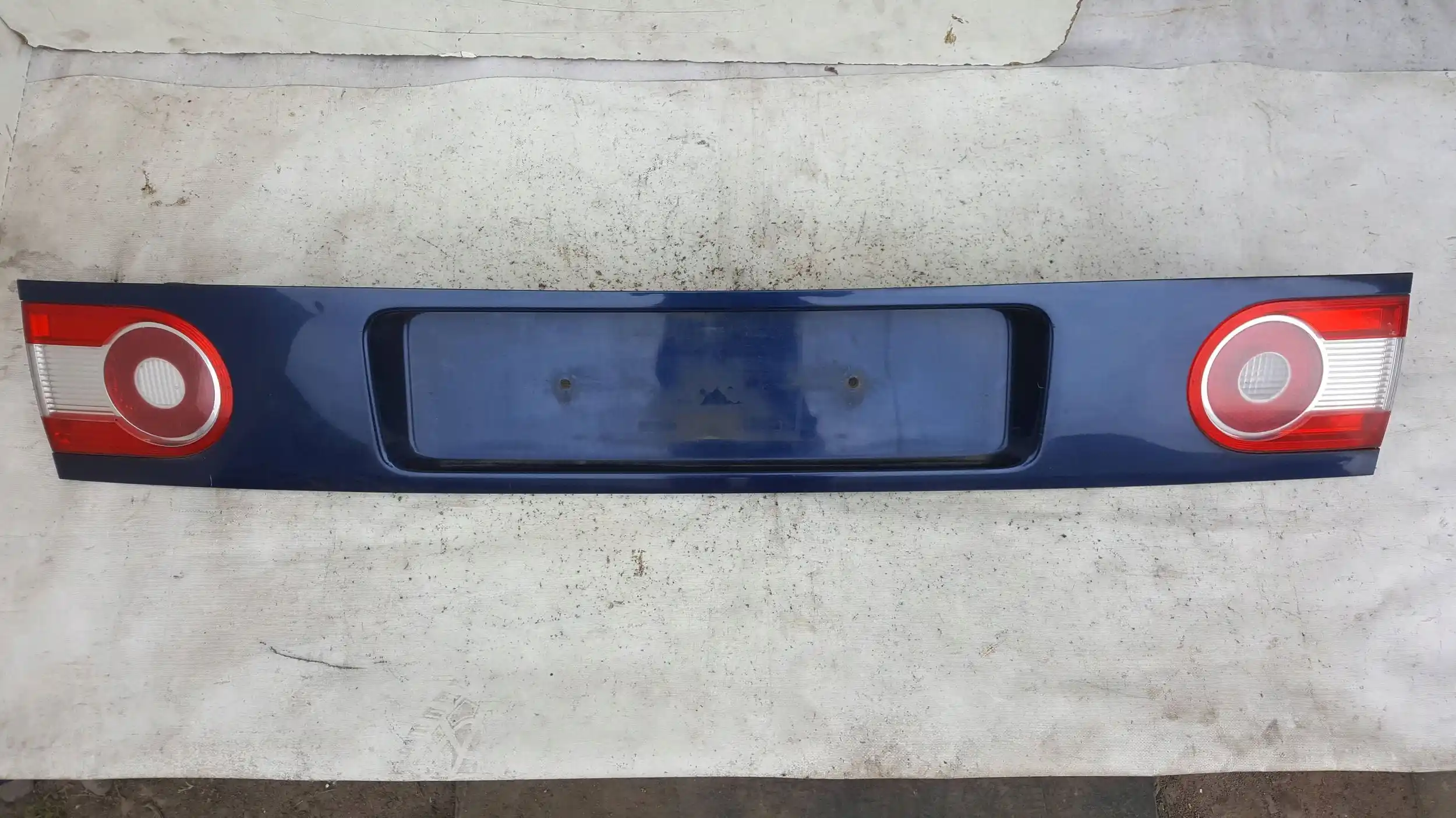 BLENDA LISTWA KLAPY TYŁ TYLNEJ VW SHARAN I MK2 LIFT 04-10 LD5Q