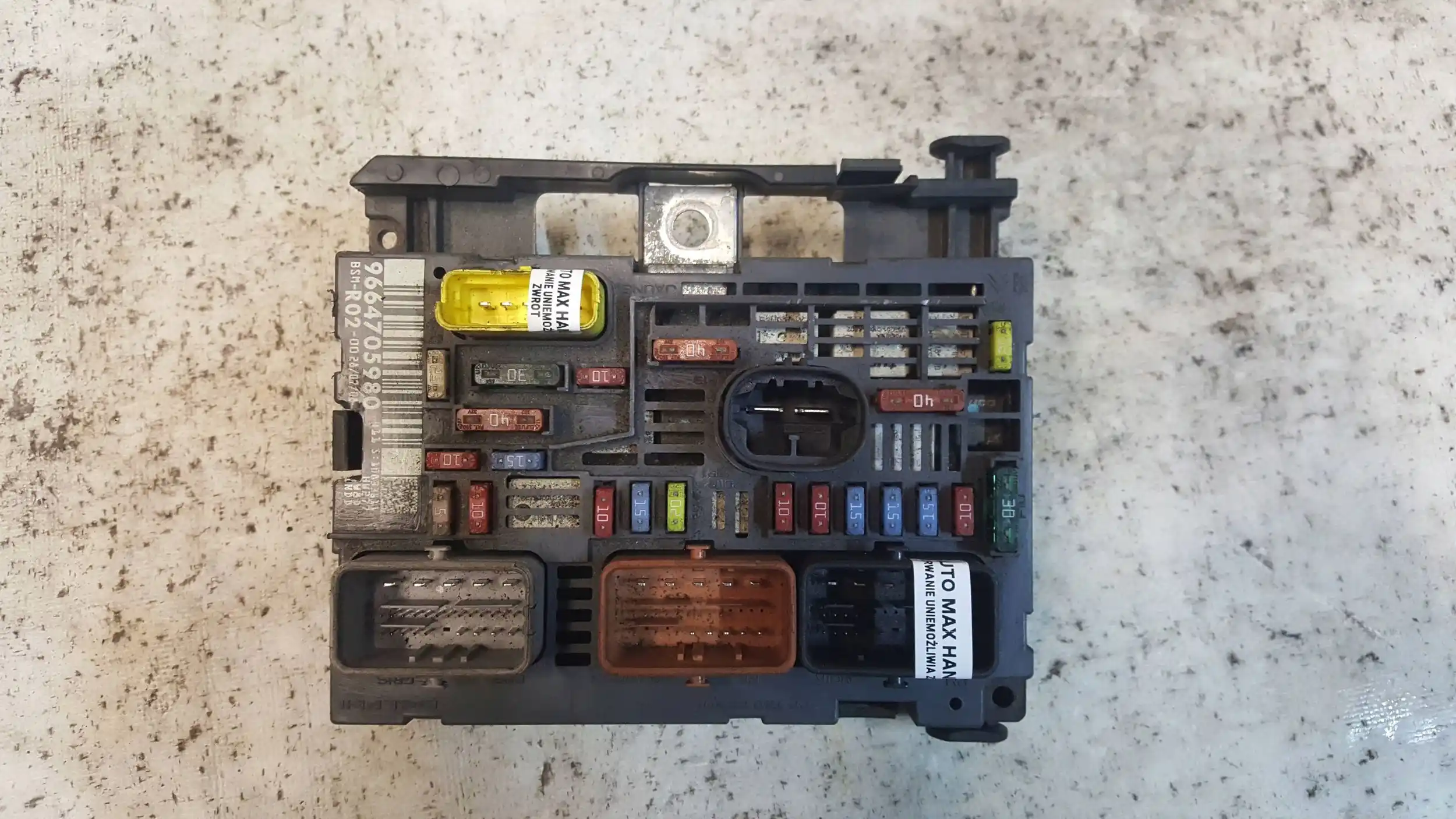 SKRZYNKA BEZPIECZNIKÓW MODUŁ BSM R02 9664705980 CITROEN C5 III X7 08-