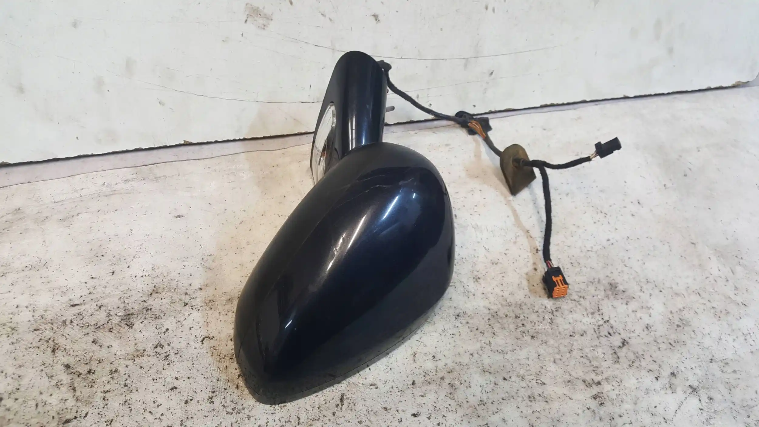 LUSTERKO LEWE ELEKTRYCZNE 8+6 14PIN CITROEN C5 III X7 08-12 EYPC