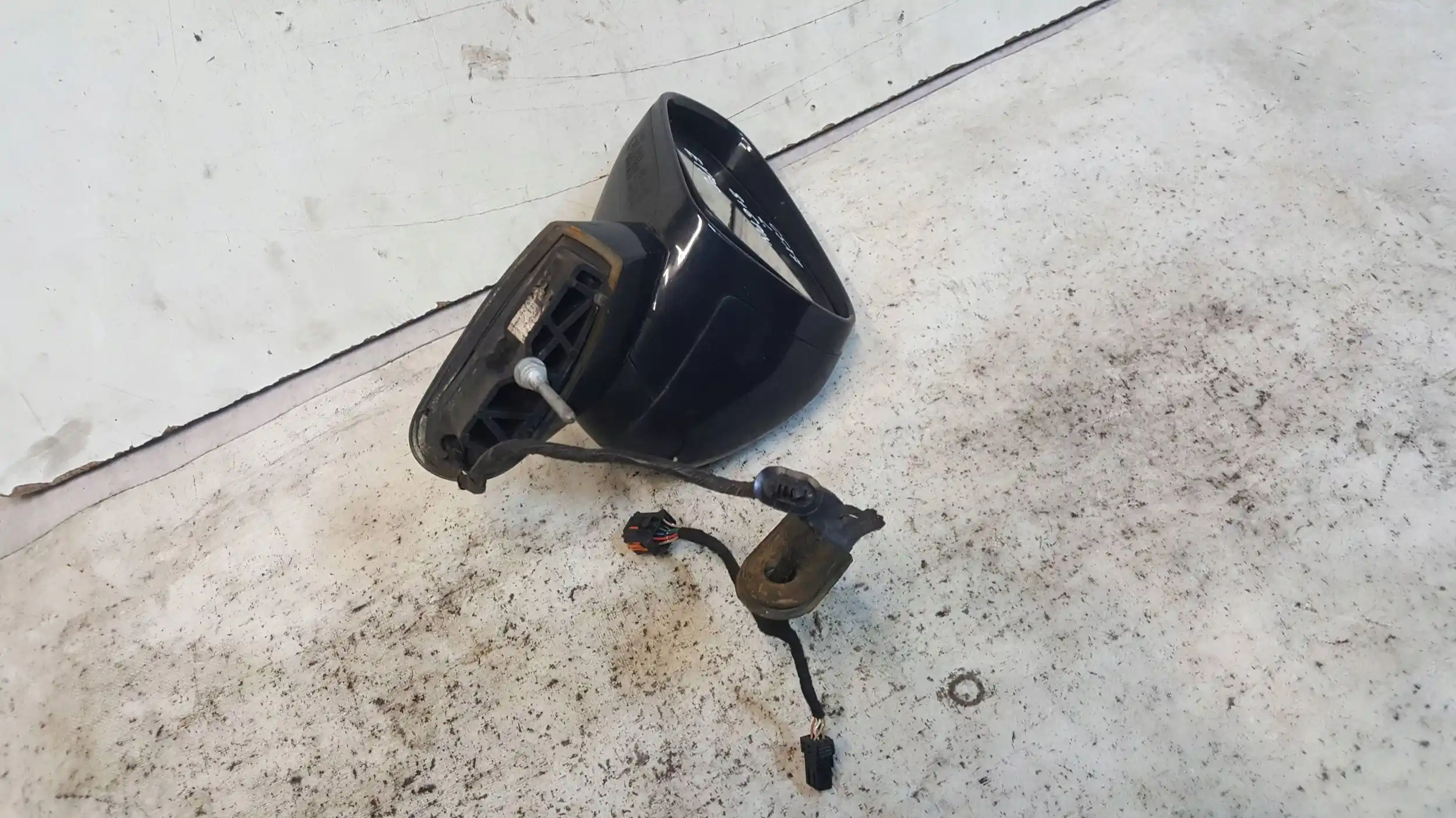 LUSTERKO LEWE ELEKTRYCZNE 8+6 14PIN CITROEN C5 III X7 08-12 EYPC