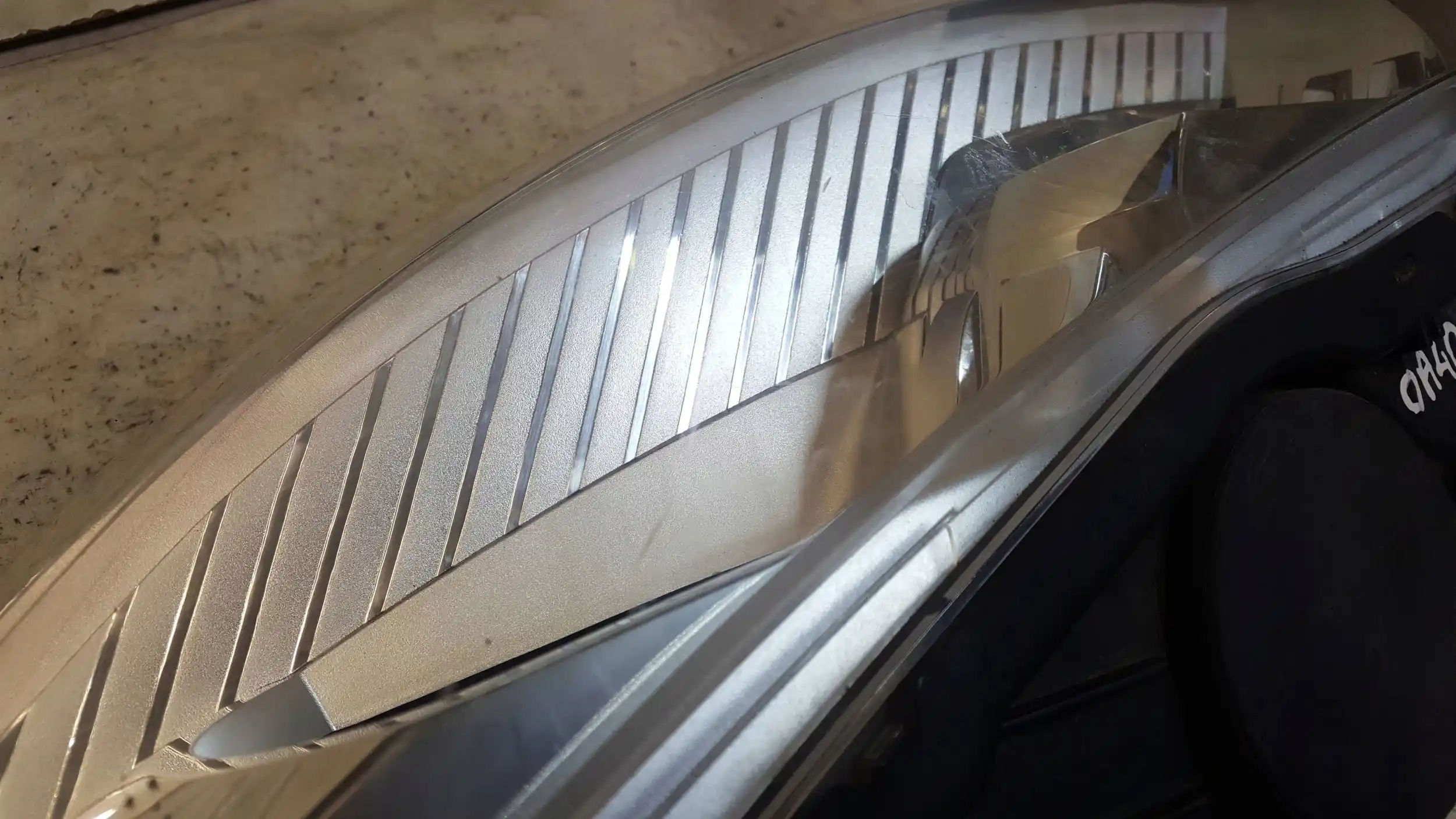 LAMPA LEWY PRZÓD PRZEDNIA TYC CITROEN C5 III X7 08-10