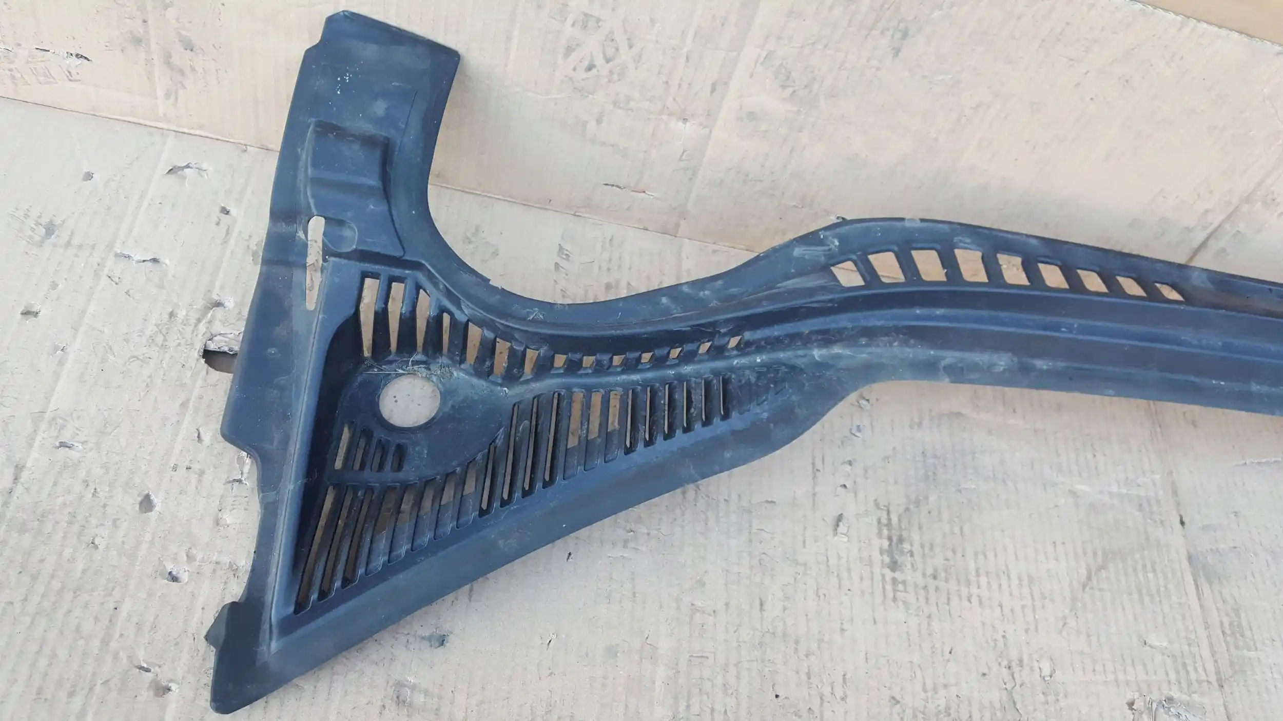 PODSZYBIE 9681057880 CITROEN C5 III X7 08-