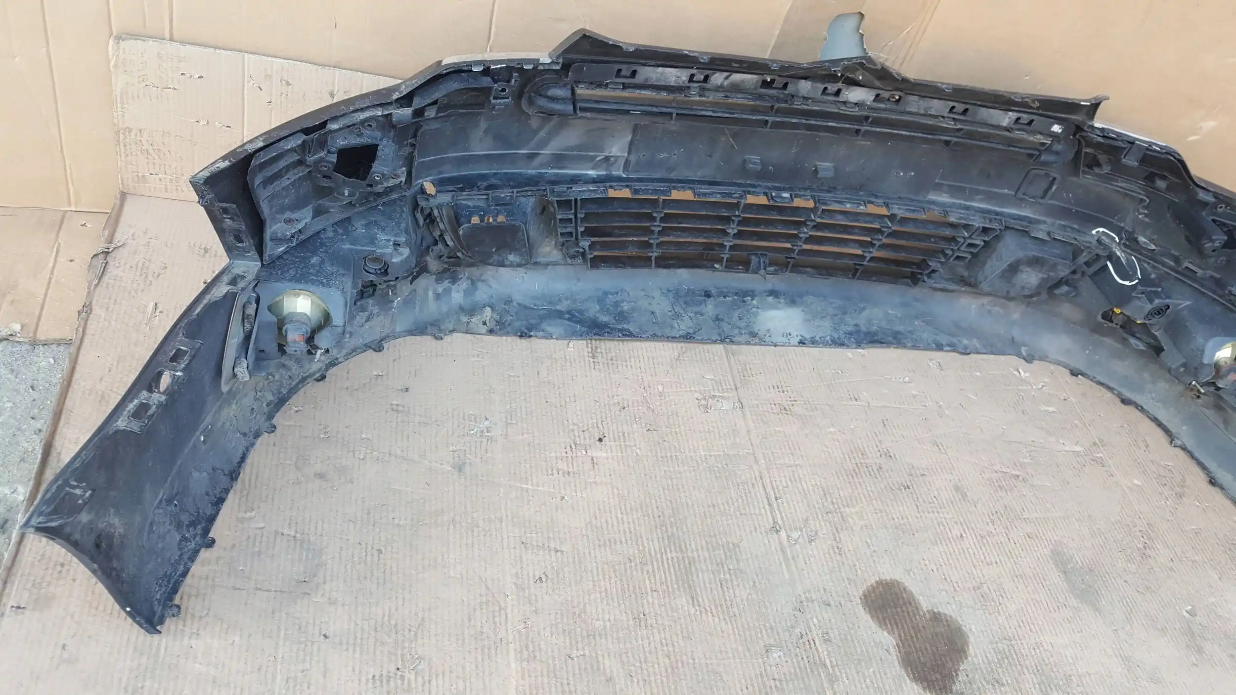 ZDERZAK PRZÓD PRZEDNI CITROEN C5 III X7 08-12