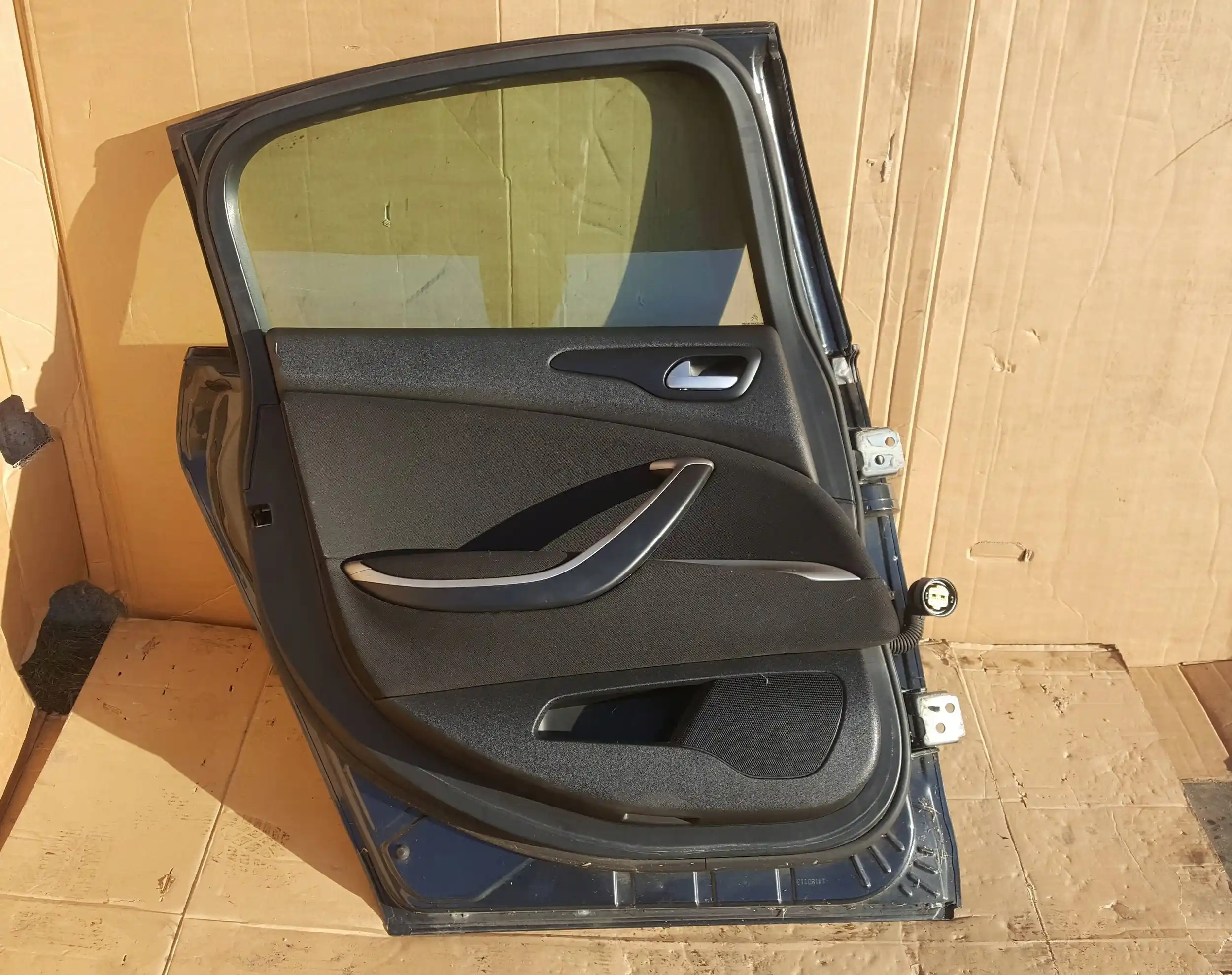 DRZWI LEWY TYŁ TYLNE CITROEN C5 III X7 SEDAN 08- EYPC