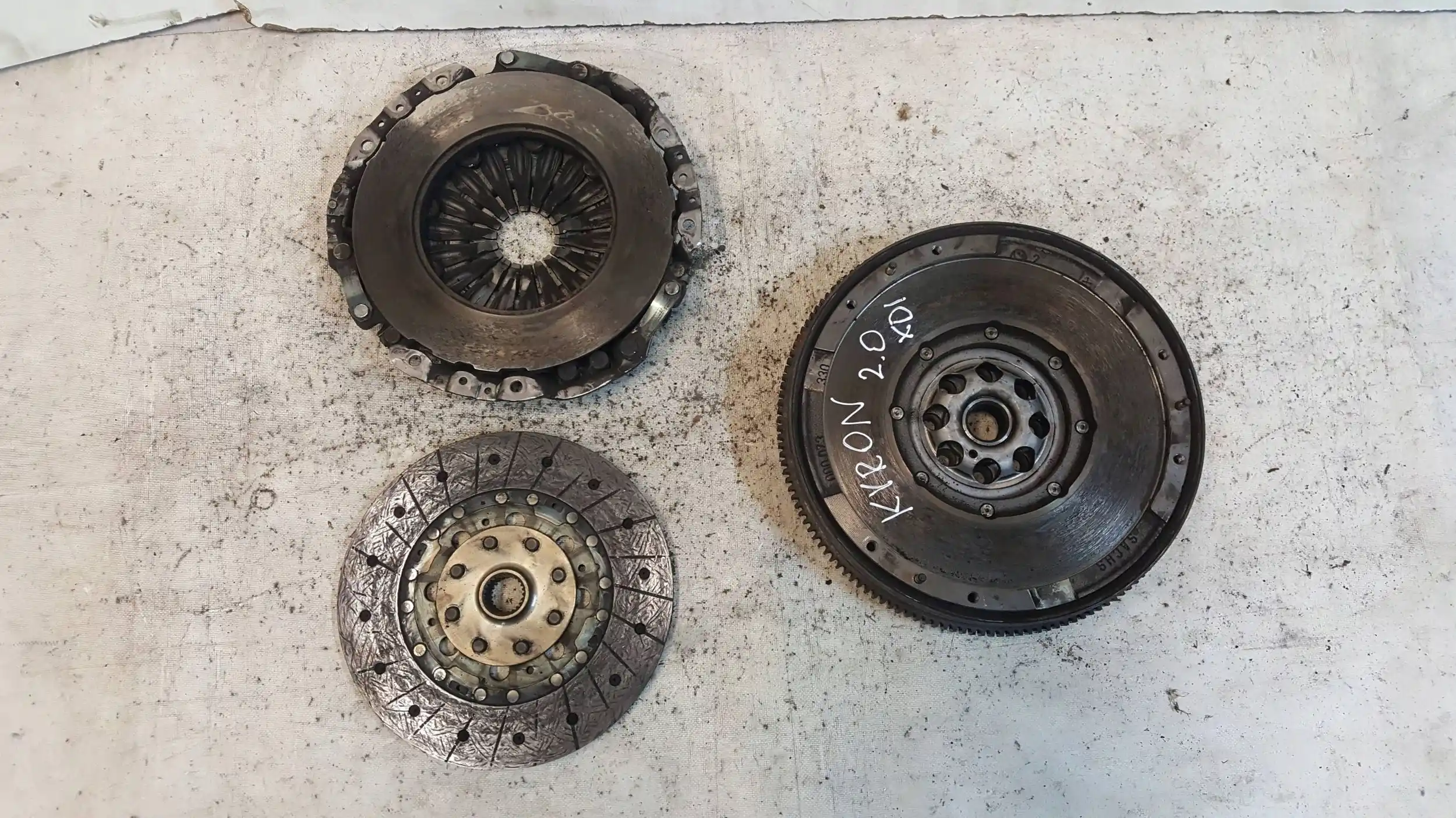 KOŁO DWUMASOWE DWUMAS A6650301205 SSANGYONG KYRON 2.0 XDI 05-