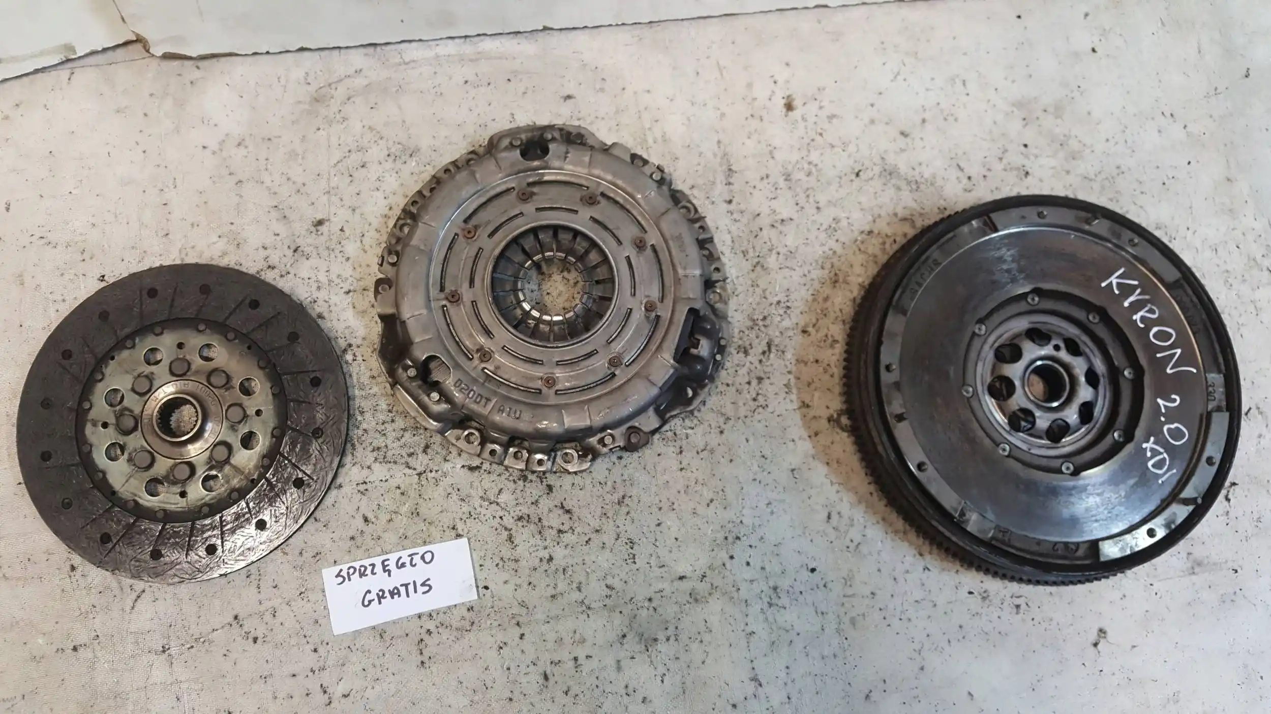KOŁO DWUMASOWE DWUMAS A6650301205 SSANGYONG KYRON 2.0 XDI 05-