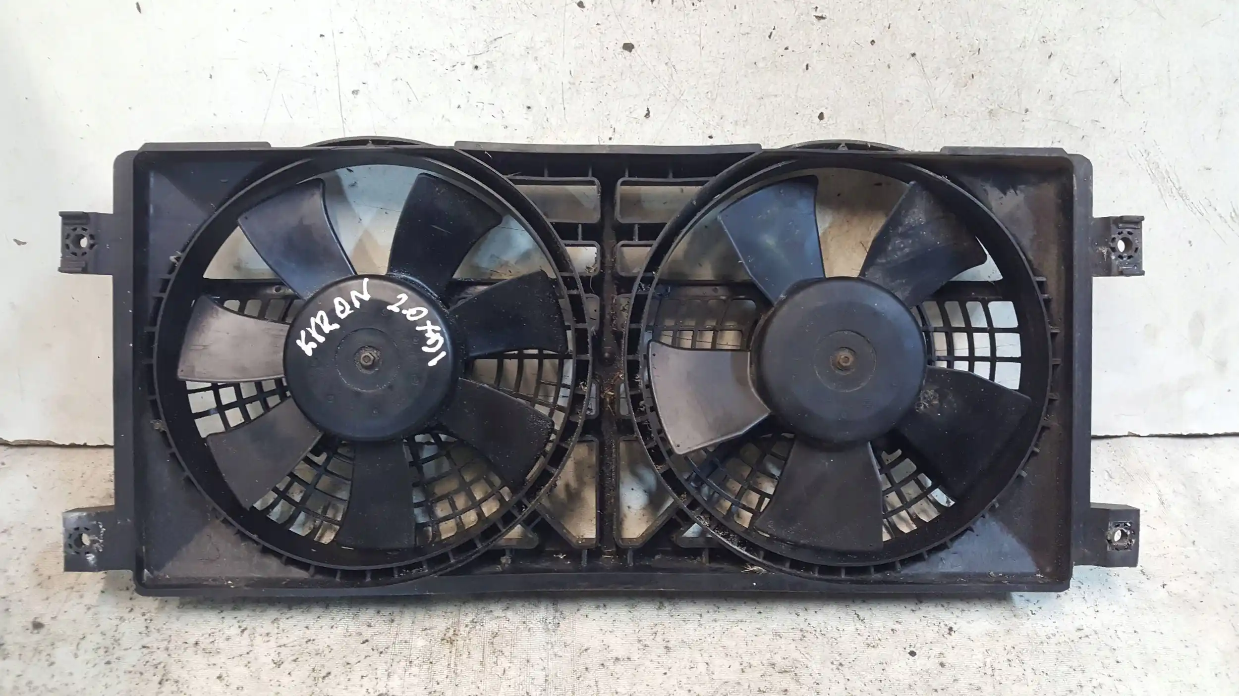 WENTYLATOR CHŁODNICY 8821021050 SSANGYONG KYRON 2.0 XDI 05-