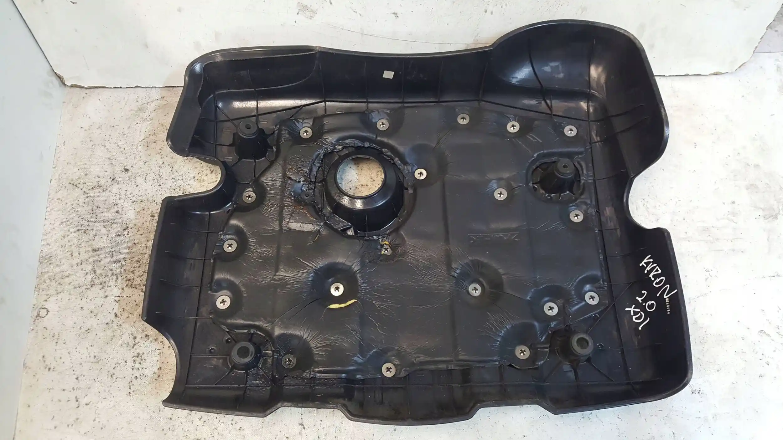 OSŁONA SILNIKA GÓRNA A6640100014 SSANGYONG KYRON 2.0 XDI 05-