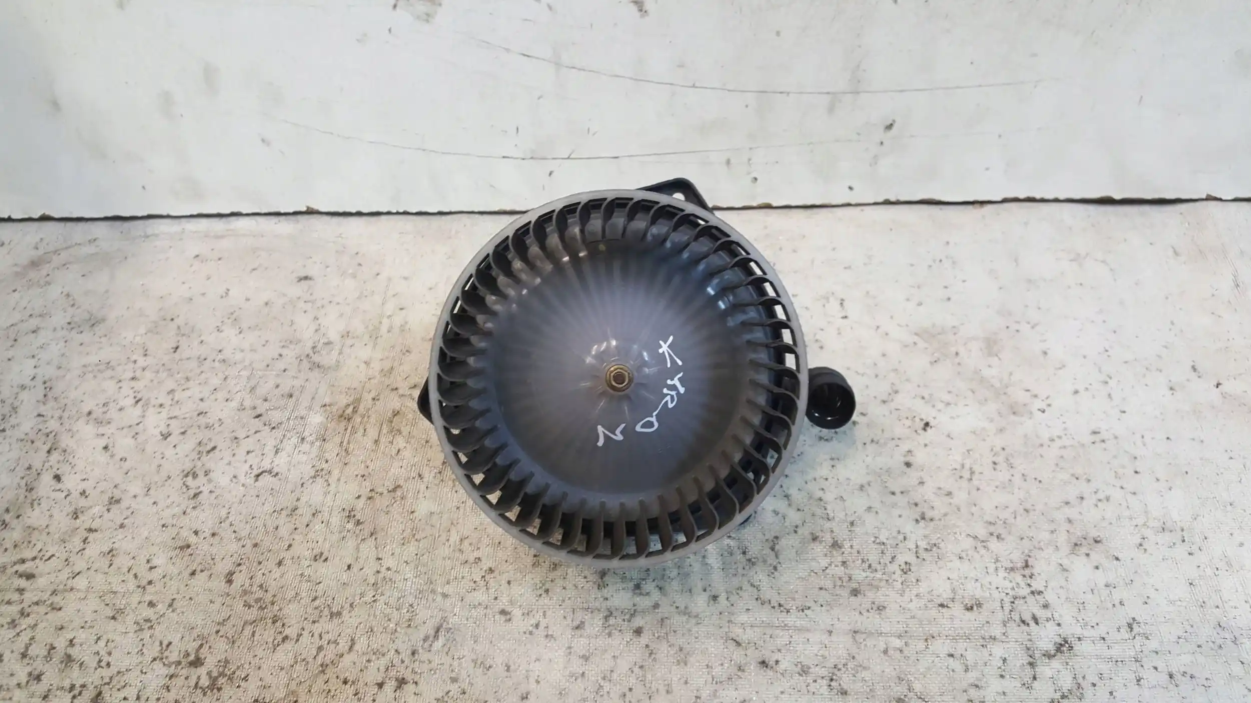 DMUCHAWA WENTYLATOR KABINOWY 40510440 SSANGYONG KYRON 05-