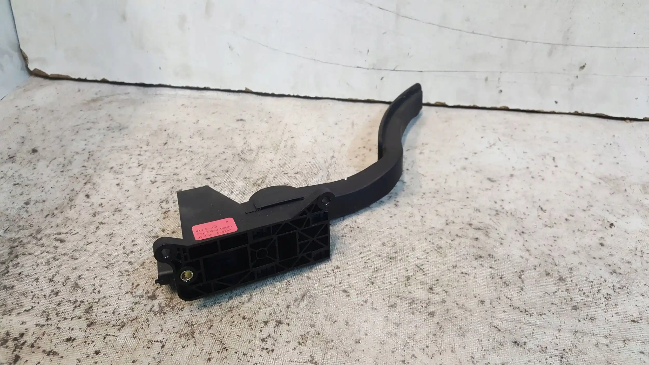 POTENCJOMETR PEDAŁ GAZU 2055009000 SSANGYONG KYRON 05-
