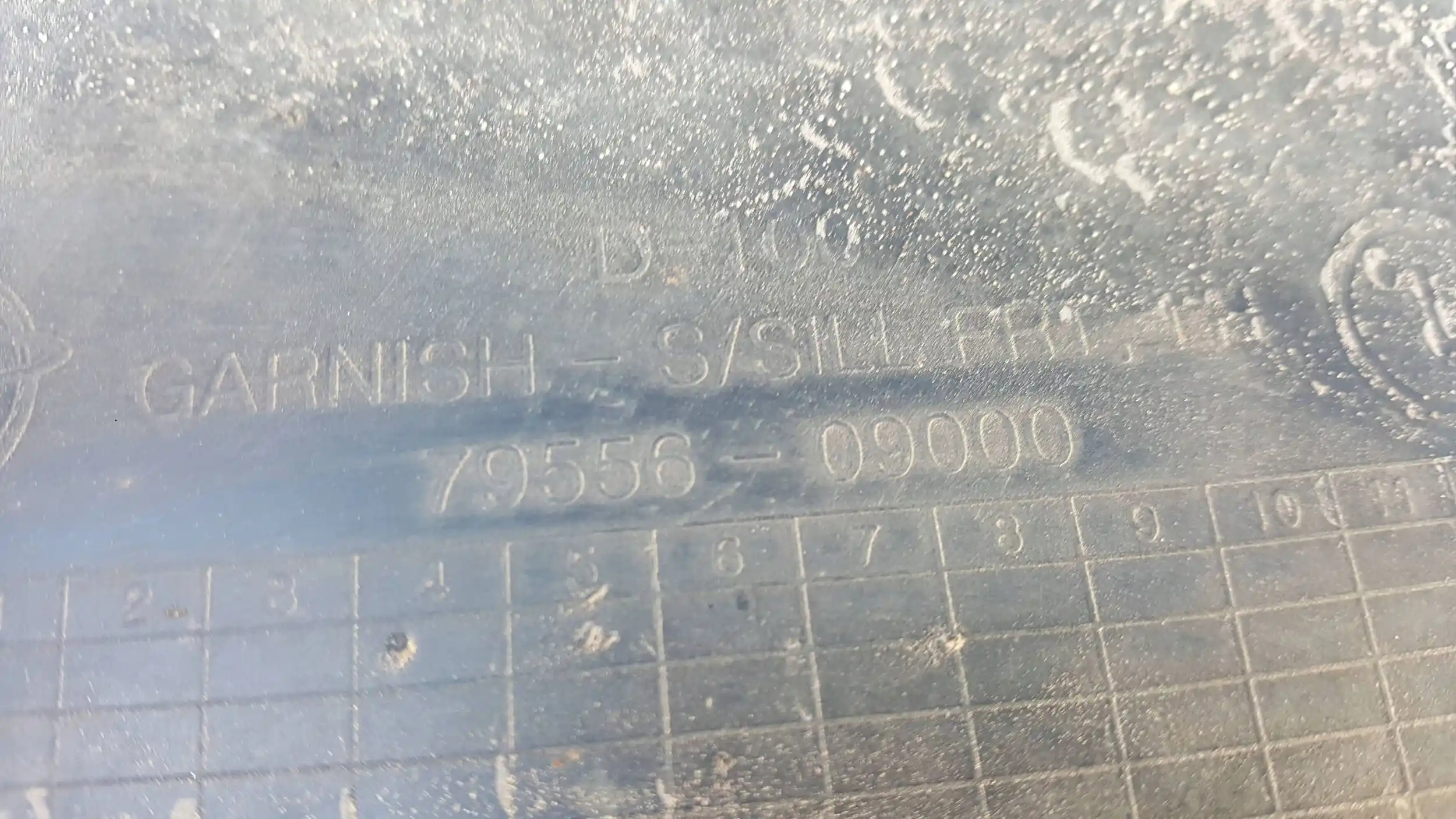 NAKŁADKA PROGOWA LEWY PRZÓD TYŁ 7957609000 7955609000 SSANGYONG KYRON 05-