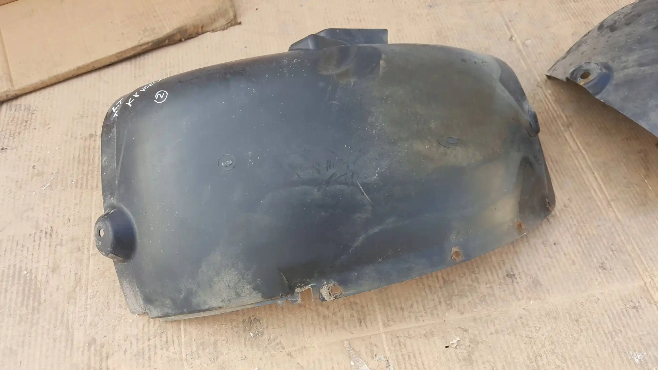 NADKOLE LEWY TYŁ TYLNE 7973509000 7973009000 SSANGYONG KYRON 05-