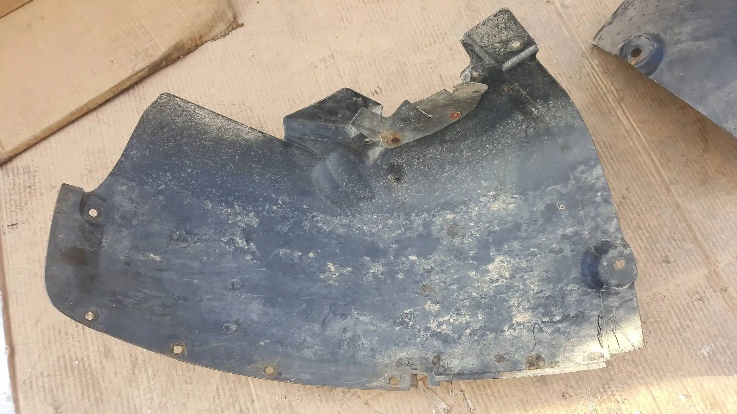 NADKOLE LEWY TYŁ TYLNE 7973509000 7973009000 SSANGYONG KYRON 05-
