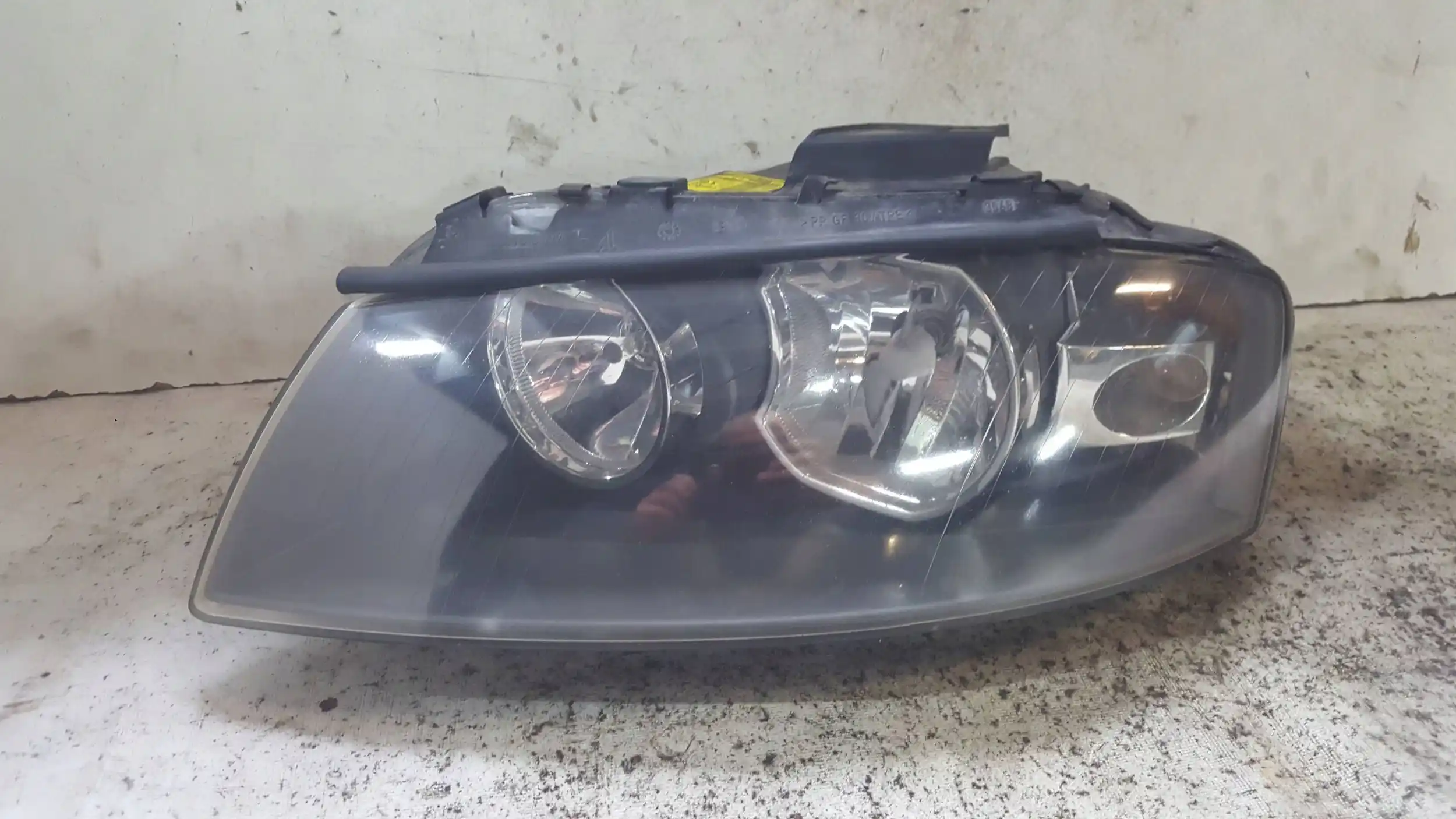 LAMPA LEWY PRZÓD PRZEDNIA 8P0941003A AUDI A3 8P 03-08