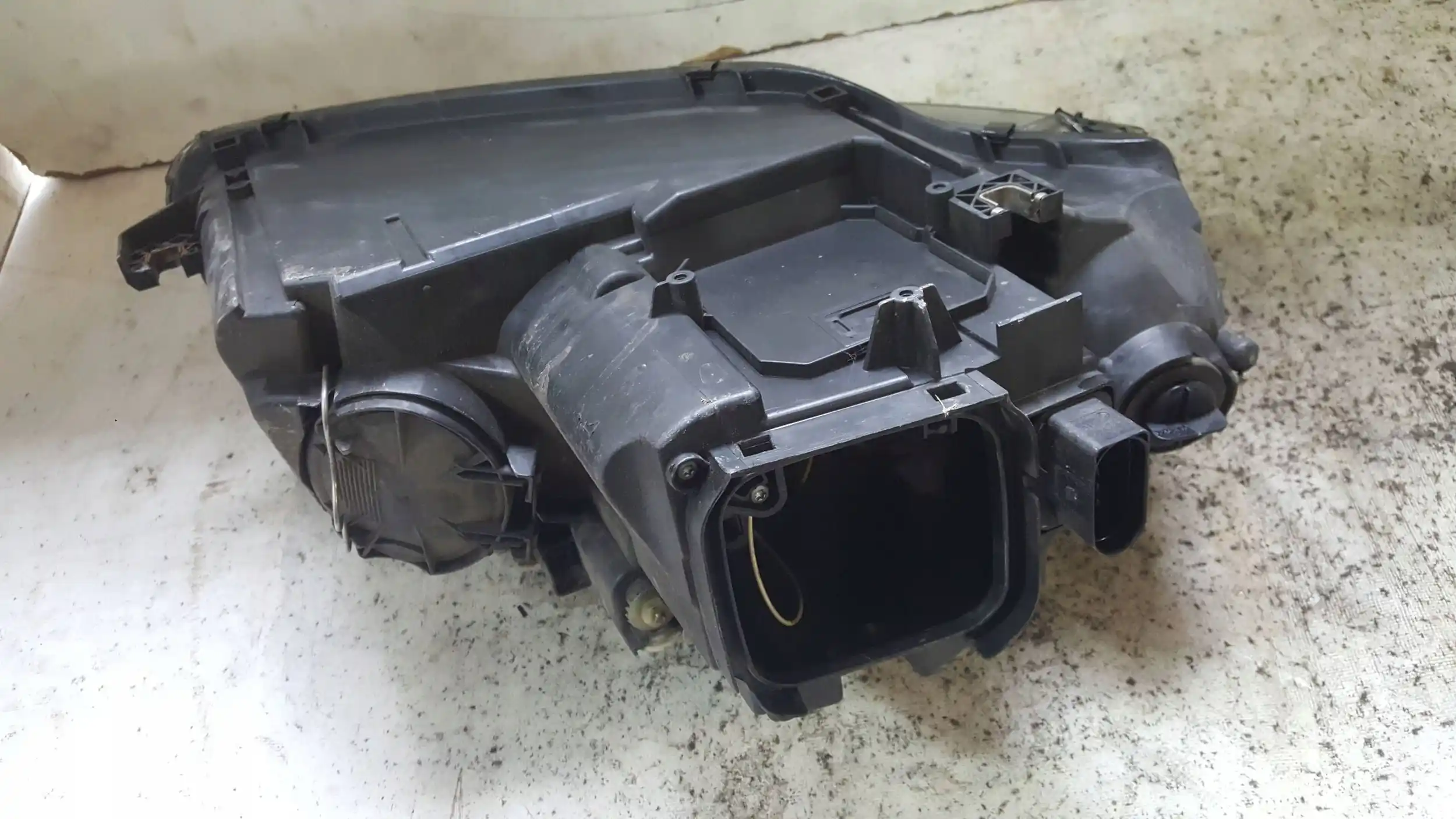 LAMPA LEWY PRZÓD PRZEDNIA 8P0941003A AUDI A3 8P 03-08