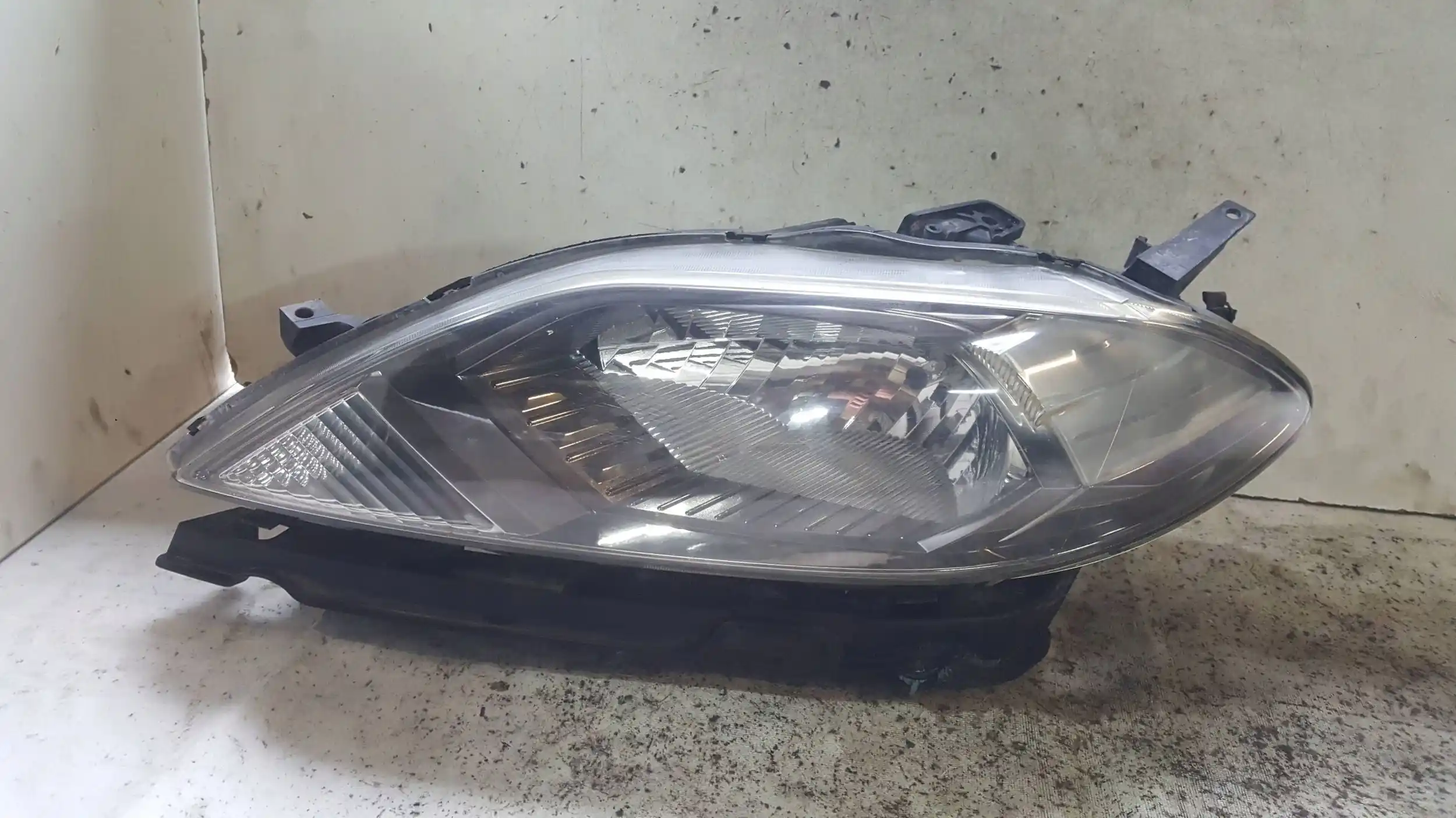 LAMPA LEWY PRZÓD PRZEDNIA HONDA FR-V LIFT 07-09