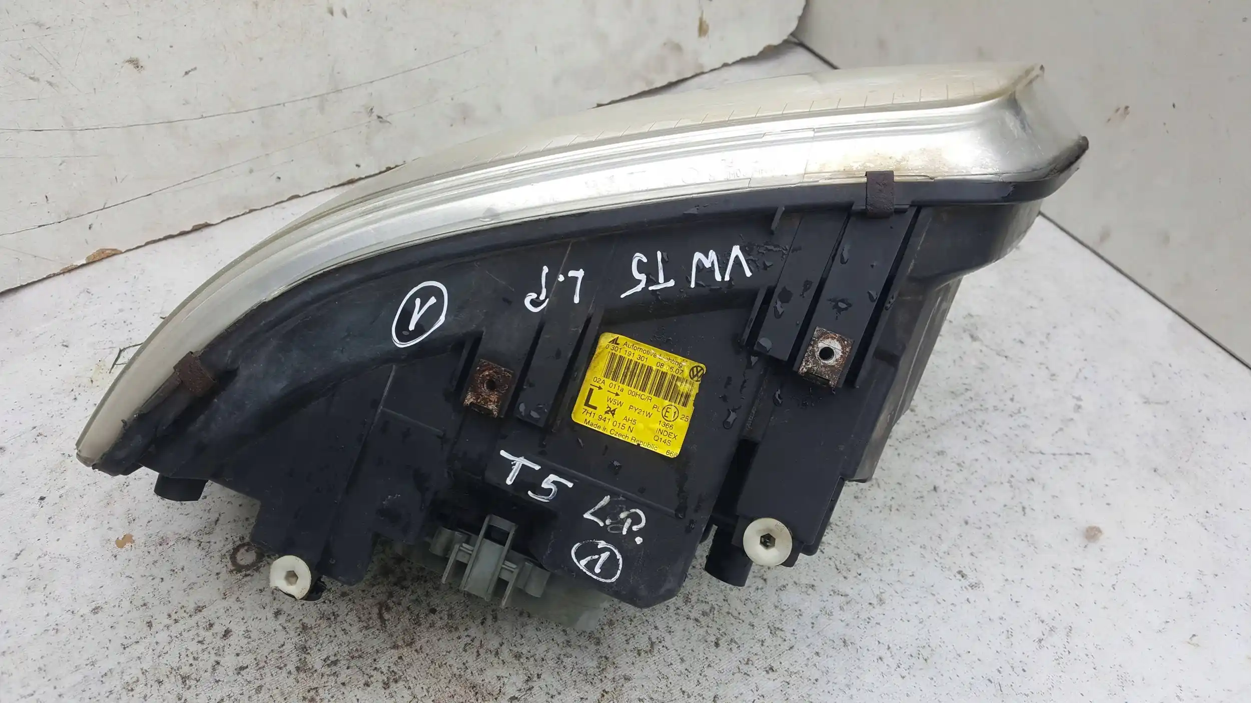 LAMPA LEWY PRZÓD PRZEDNIA 7H1941015N VW T5 03-09
