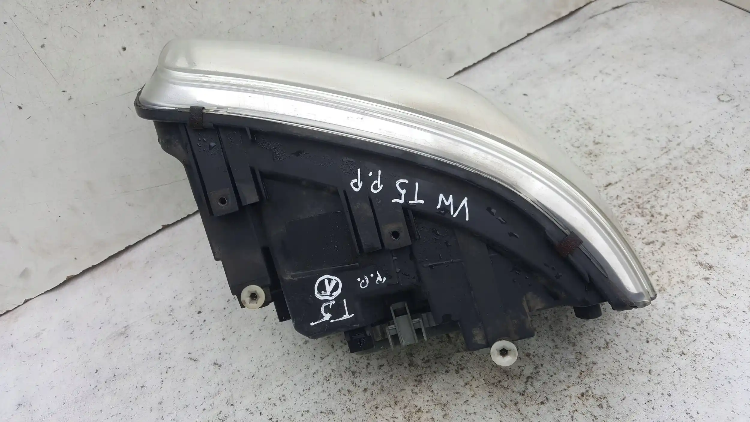 LAMPA PRAWY PRZÓD PRZEDNIA 7H1941016J VW T5 03-09