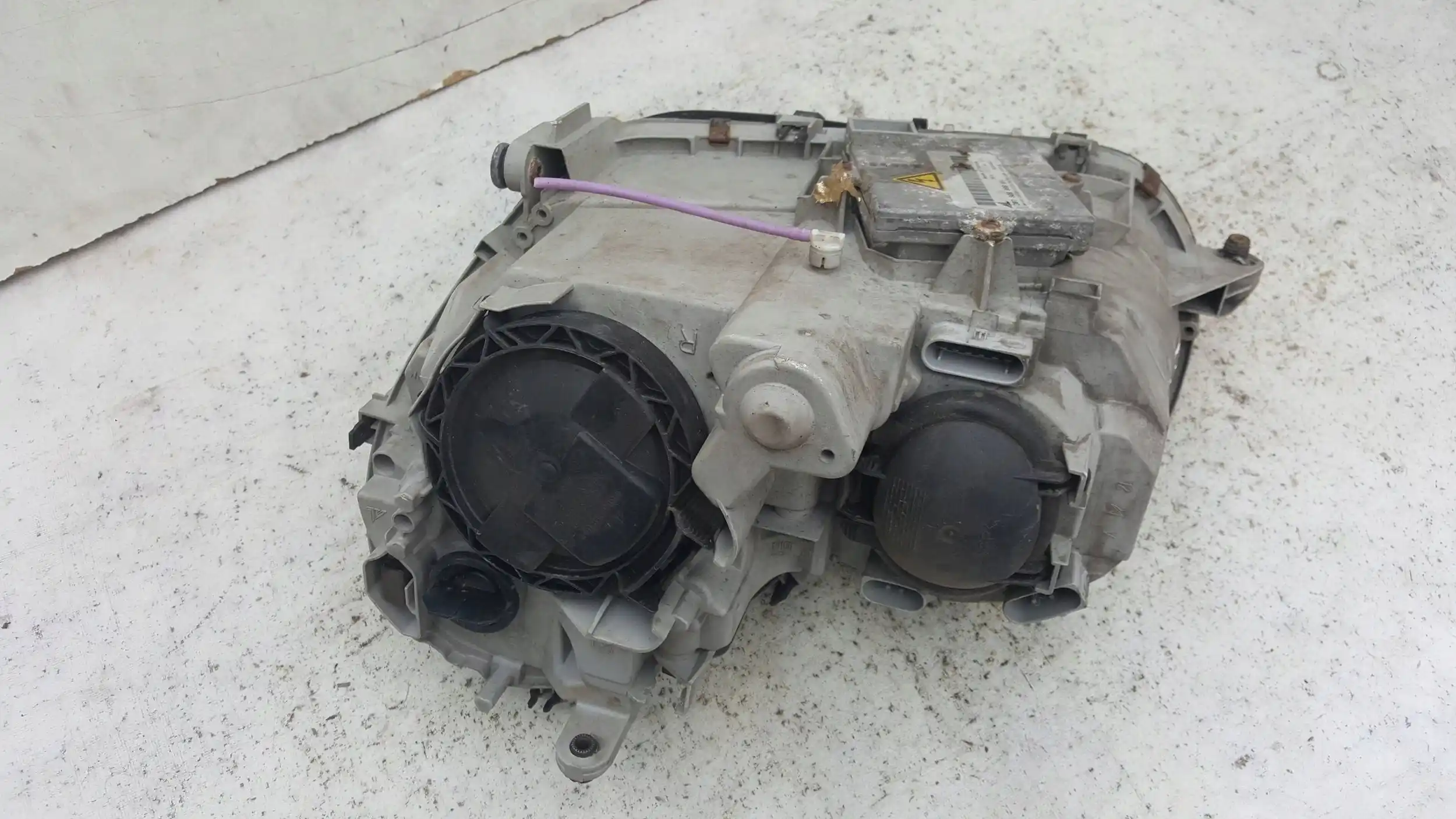 LAMPA PRAWY PRZÓD XENON 0301166276 PRZETWORNICA MERCEDES W203 LIFT 04-07