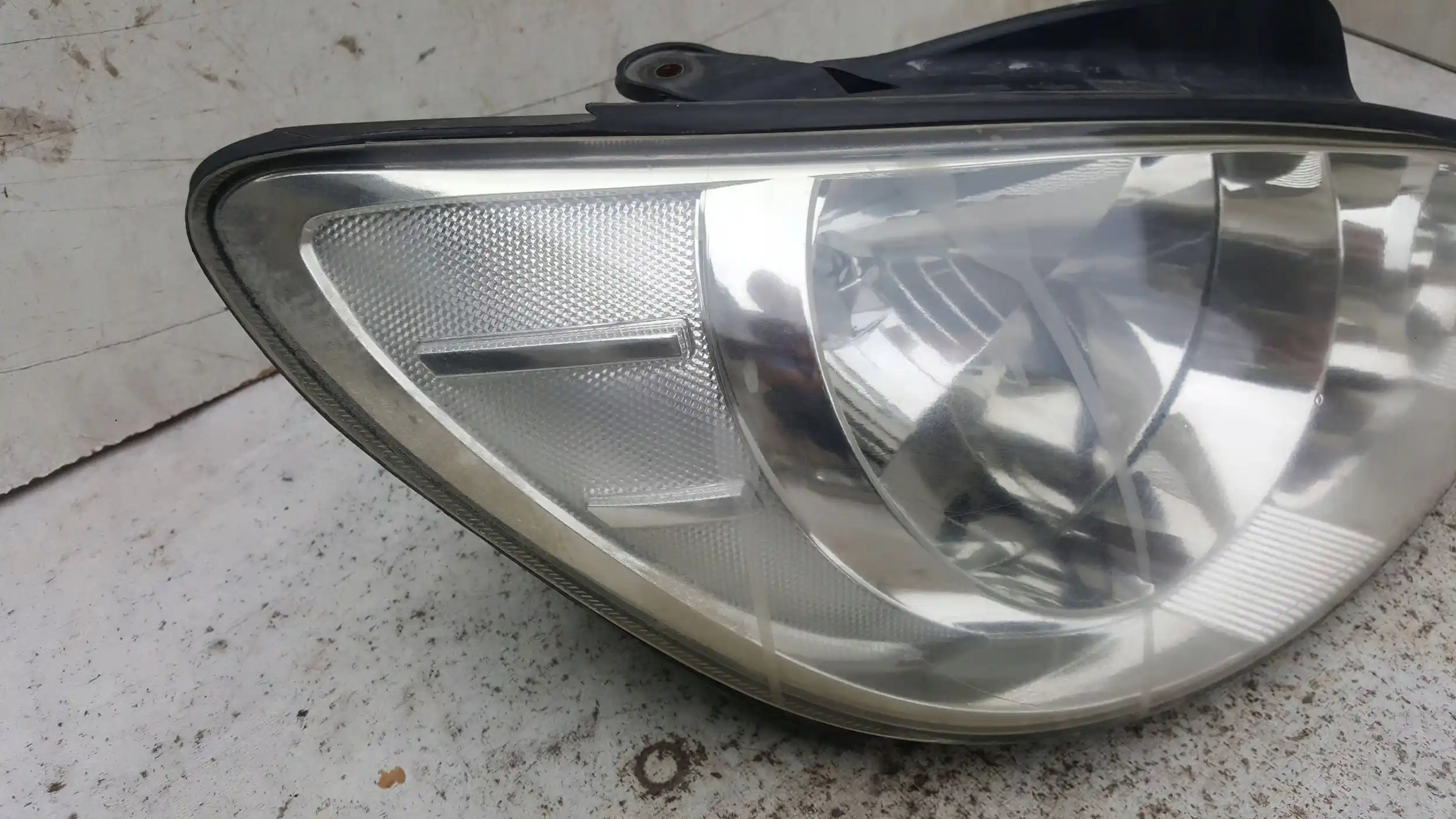 LAMPA PRAWY PRZÓD PRZEDNIA HYUNDAI GETZ LIFT 05-11