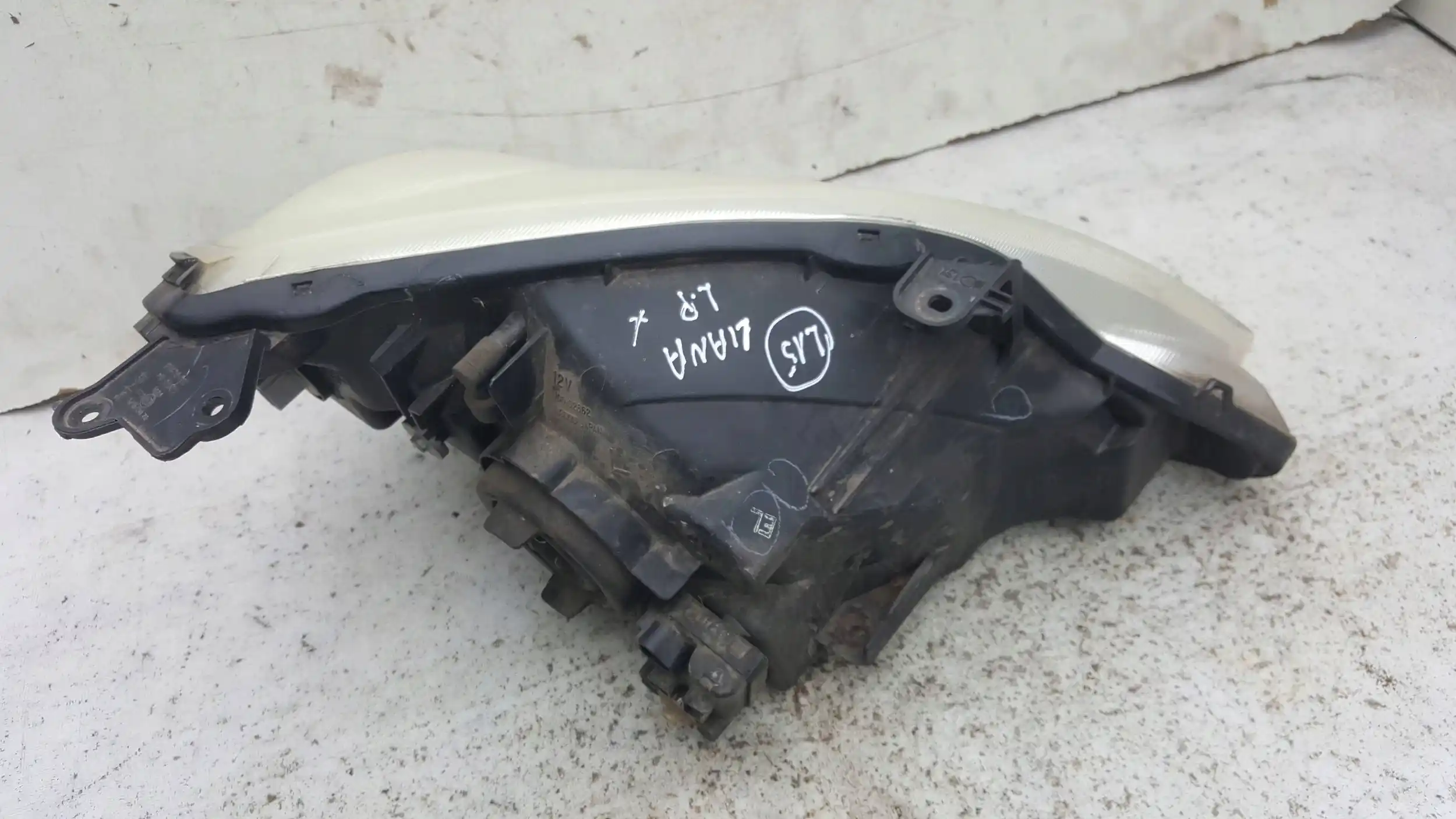 LAMPA LEWY PRZÓD PRZEDNIA SUZUKI LIANA 01-