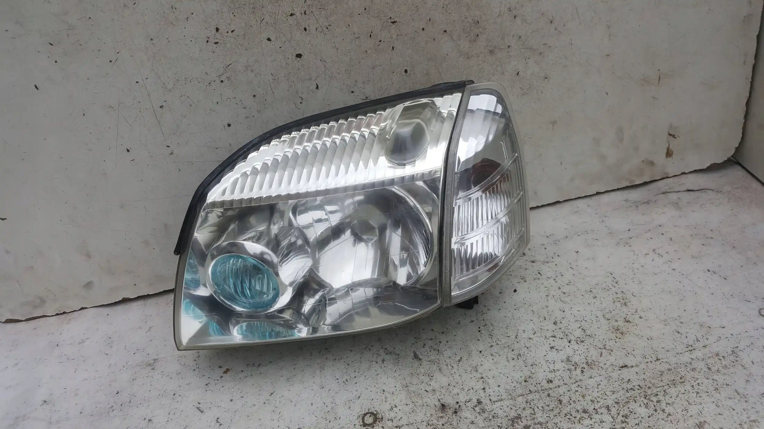 LAMPA LEWY PRZÓD PRZEDNIA KIERUNKOWSKAZ NISSAN X-TRAIL T30 LIFT 03-07