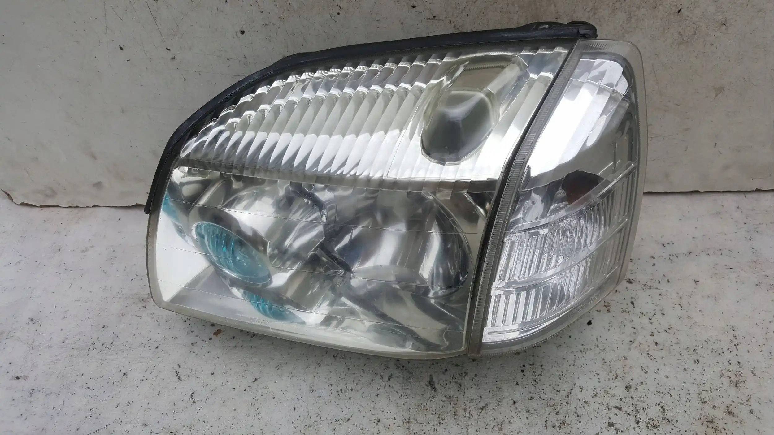 LAMPA LEWY PRZÓD PRZEDNIA KIERUNKOWSKAZ NISSAN X-TRAIL T30 LIFT 03-07