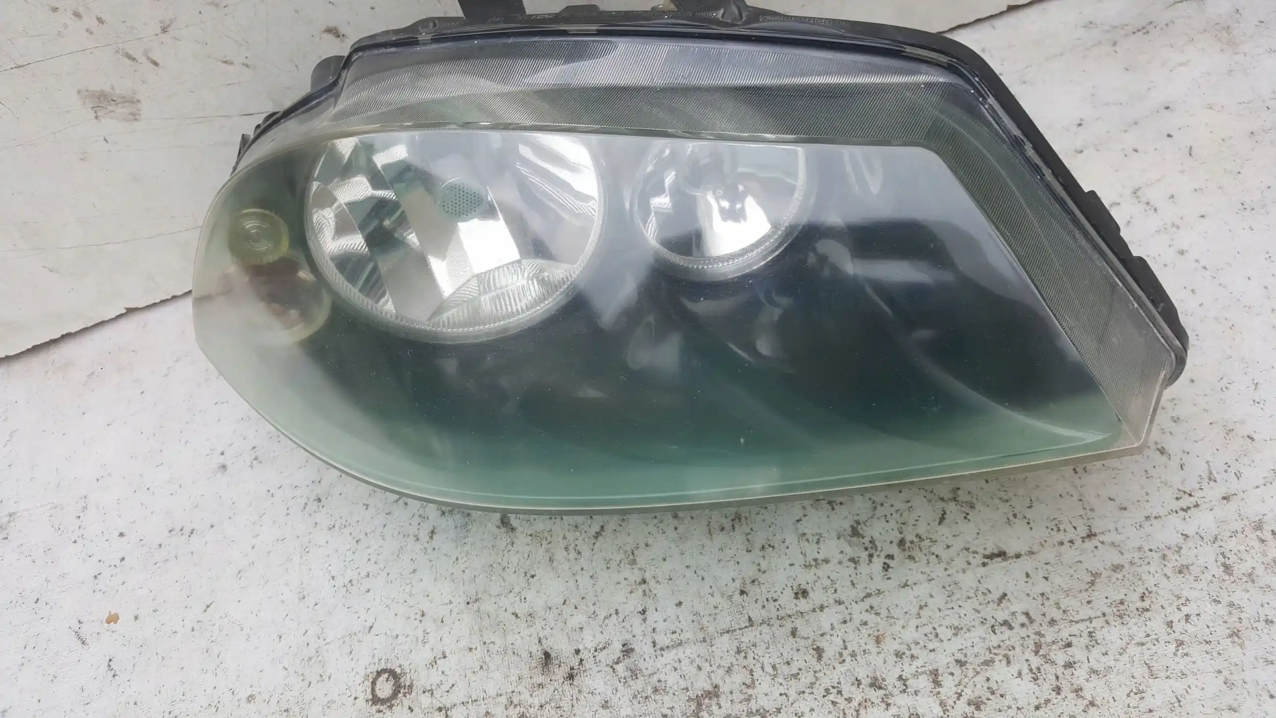 LAMPA PRAWY PRZÓD PRZEDNIA SEAT IBIZA III 6L1 CORDOBA II 6L2 LIFT 05-08