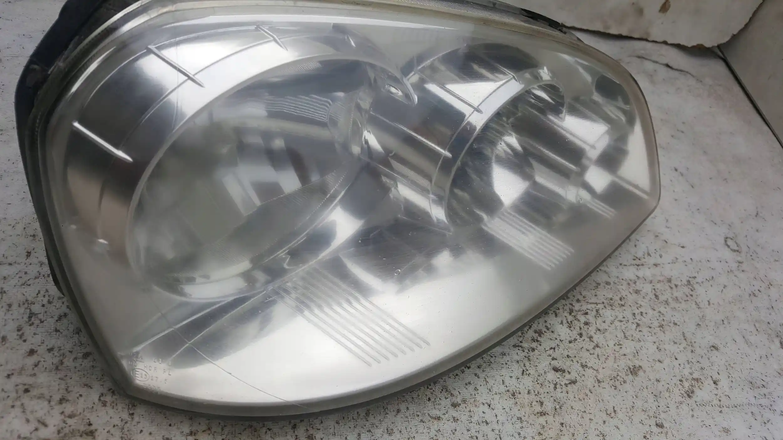 LAMPA PRAWY PRZÓD PRZEDNIA CHEVROLET LACETTI NUBIRA III J200 03-