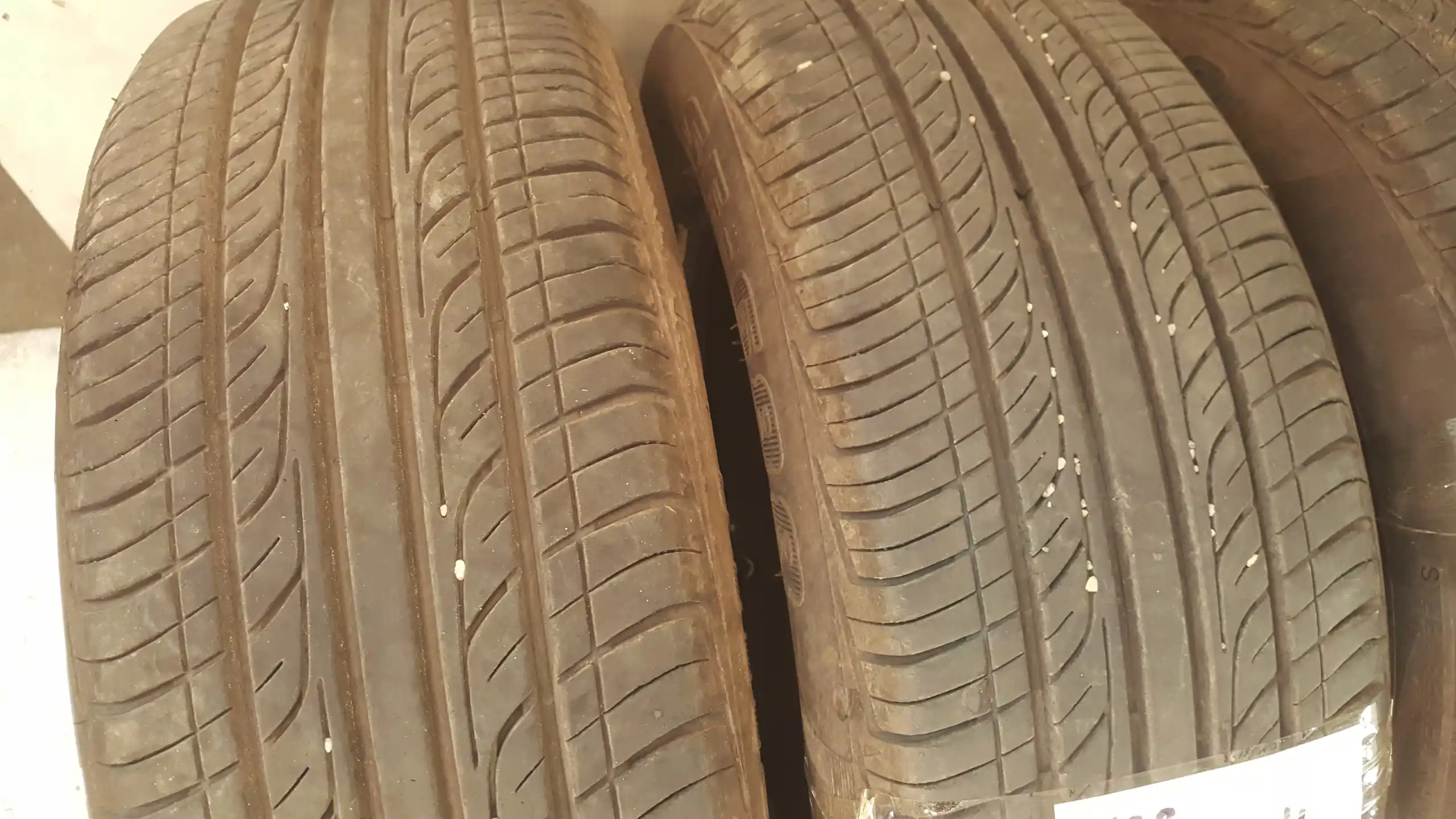 OPONY LETNIE LATO SUNFULL SF688 185/60/14 82H 2023
