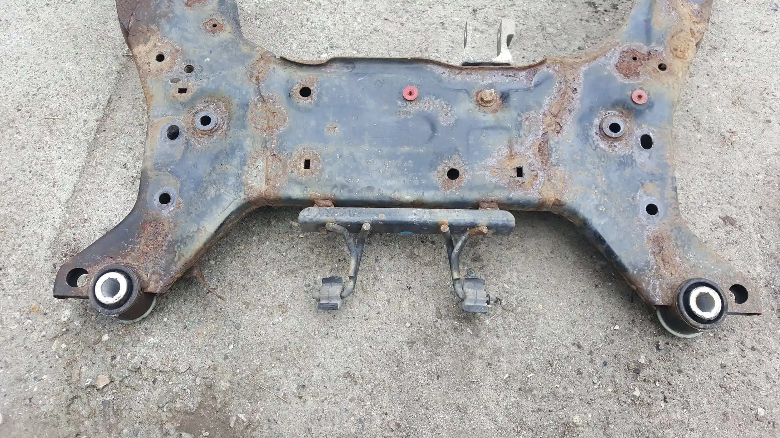 SANKI KOŁYSKA WÓZEK TRAWERS PRZÓD FORD GALAXY MK3 06- DIESEL