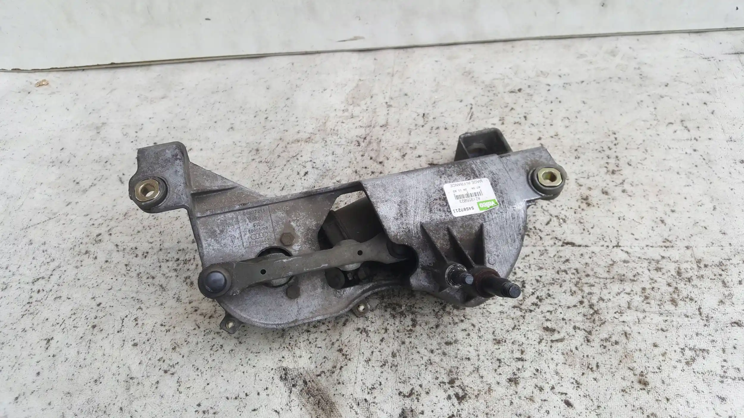 MECHANIZM SILNICZEK WYCIERACZEK PRZÓD 53554002 AUDI A2 99-