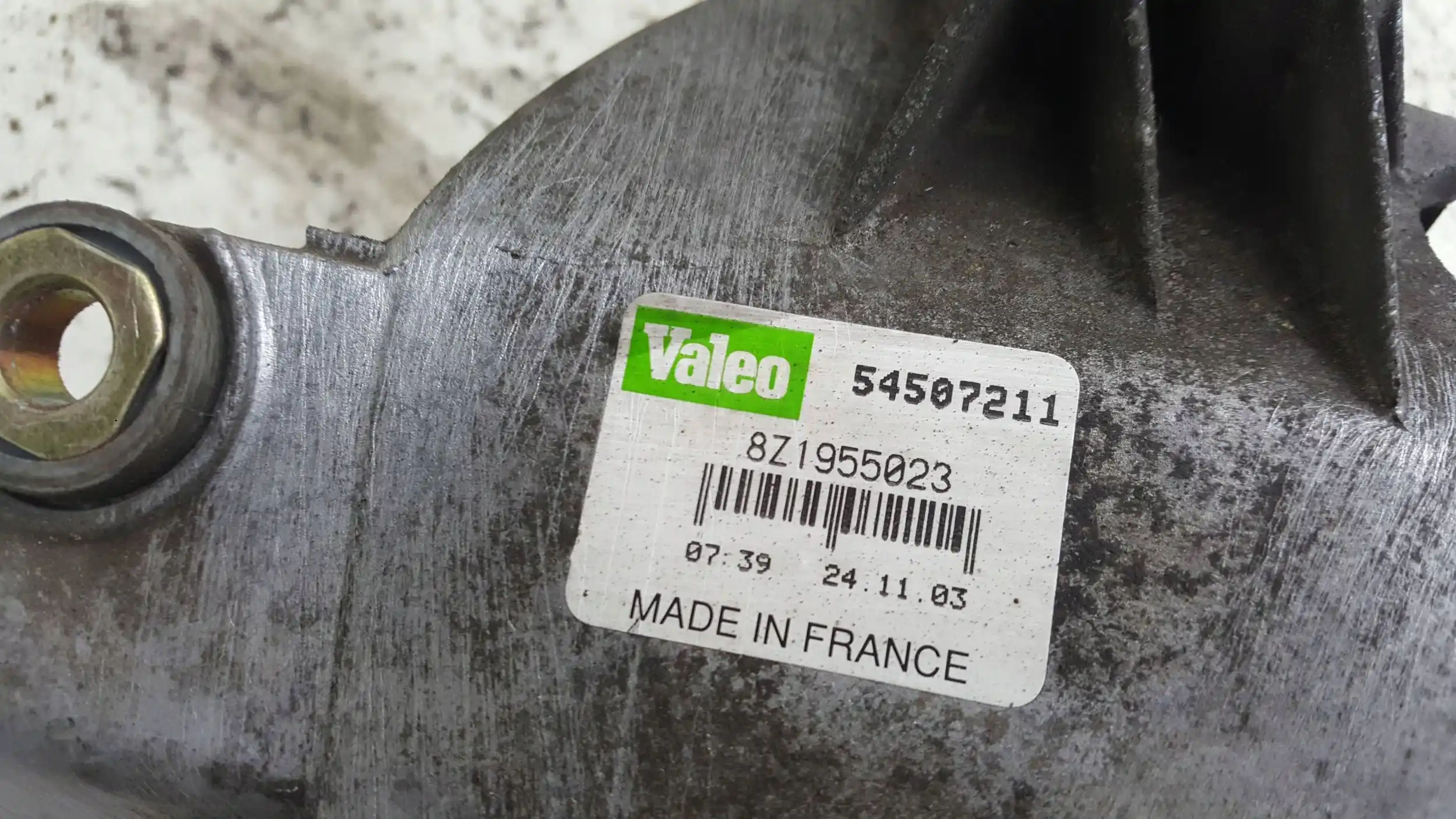 MECHANIZM SILNICZEK WYCIERACZEK PRZÓD 53554002 AUDI A2 99-