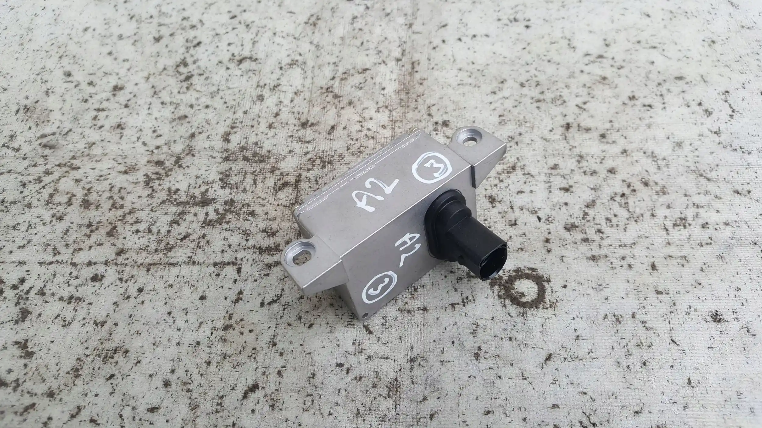 MODUŁ CZUJNIK ESP 8Z0907637B 7E0907655A AUDI A2 99-