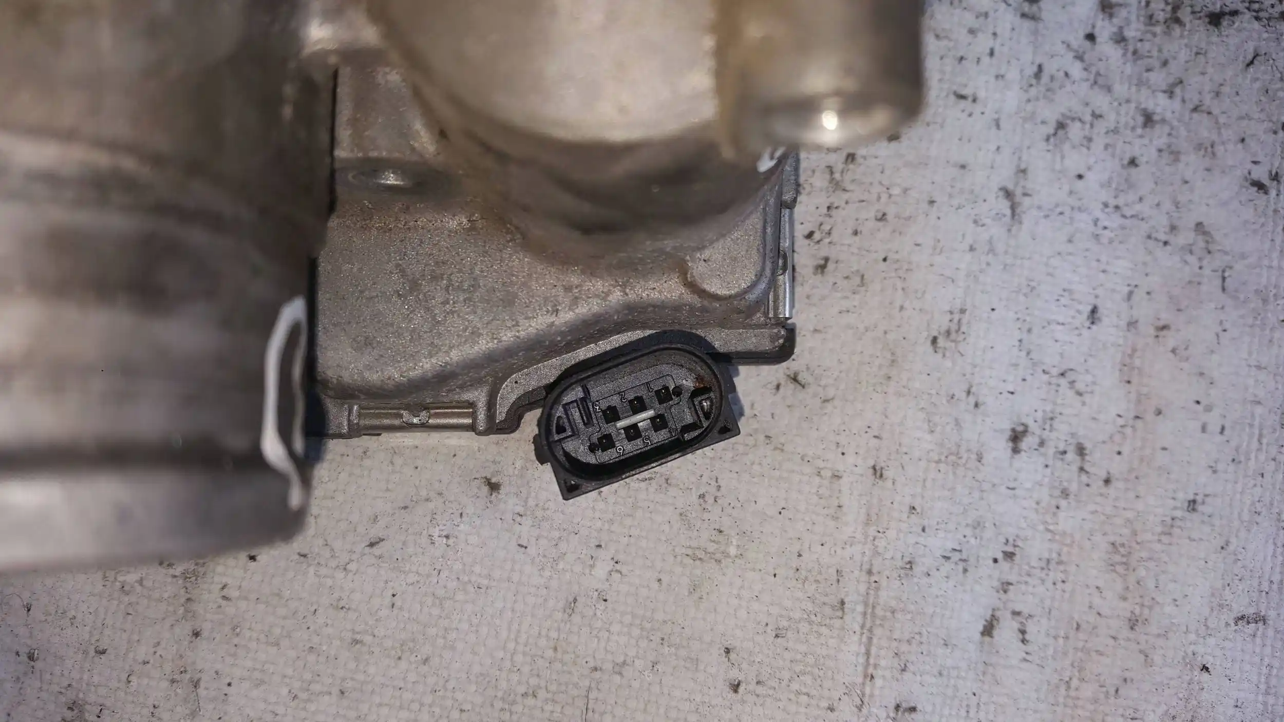 PRZEPUSTNICA 0280750141 HONDA JAZZ II 1.2 8V 02-