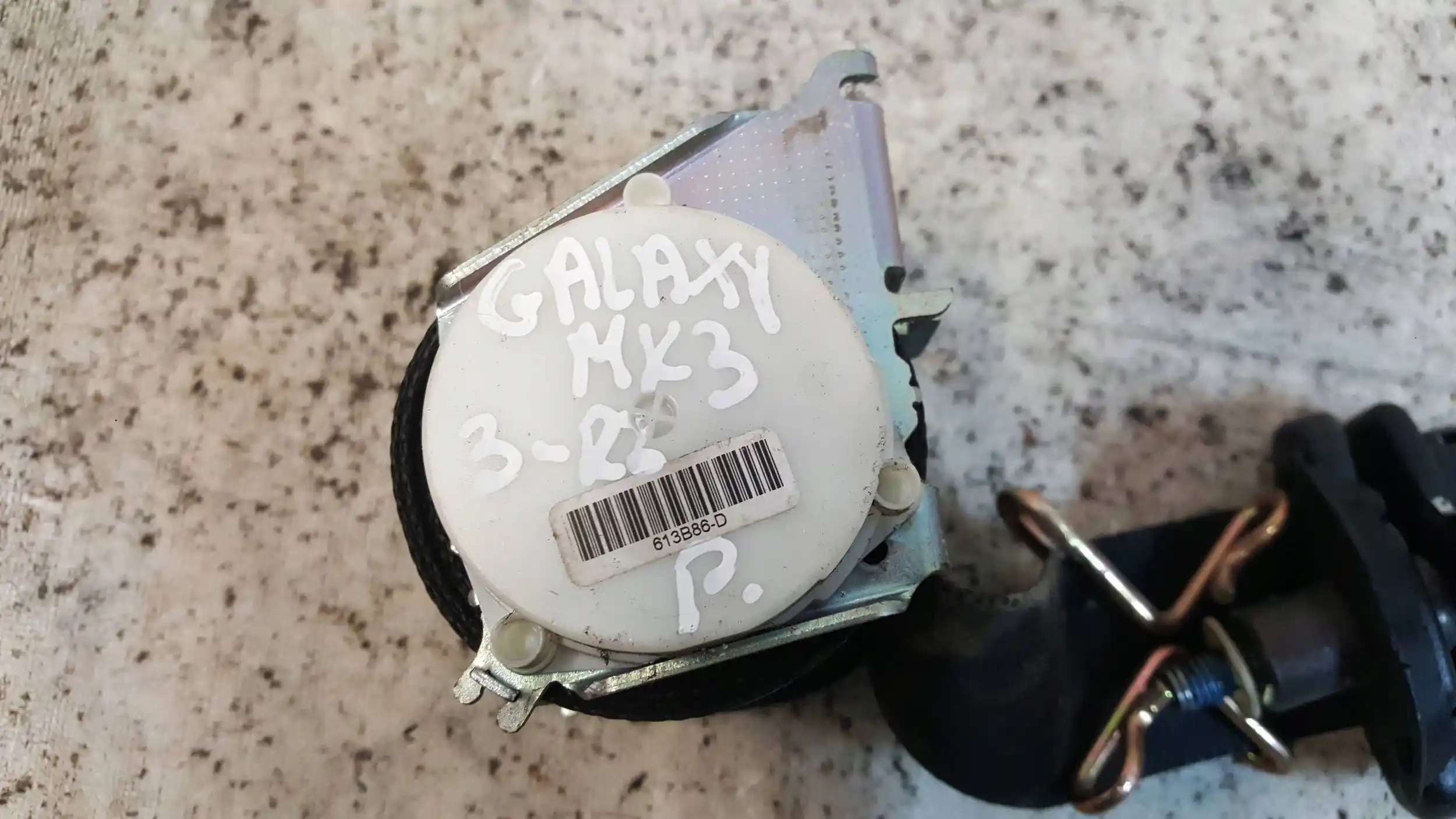 PAS BEZPIECZEŃSTWA 613B86D PRAWY 3 RZĄD FORD GALAXY MK3 06-