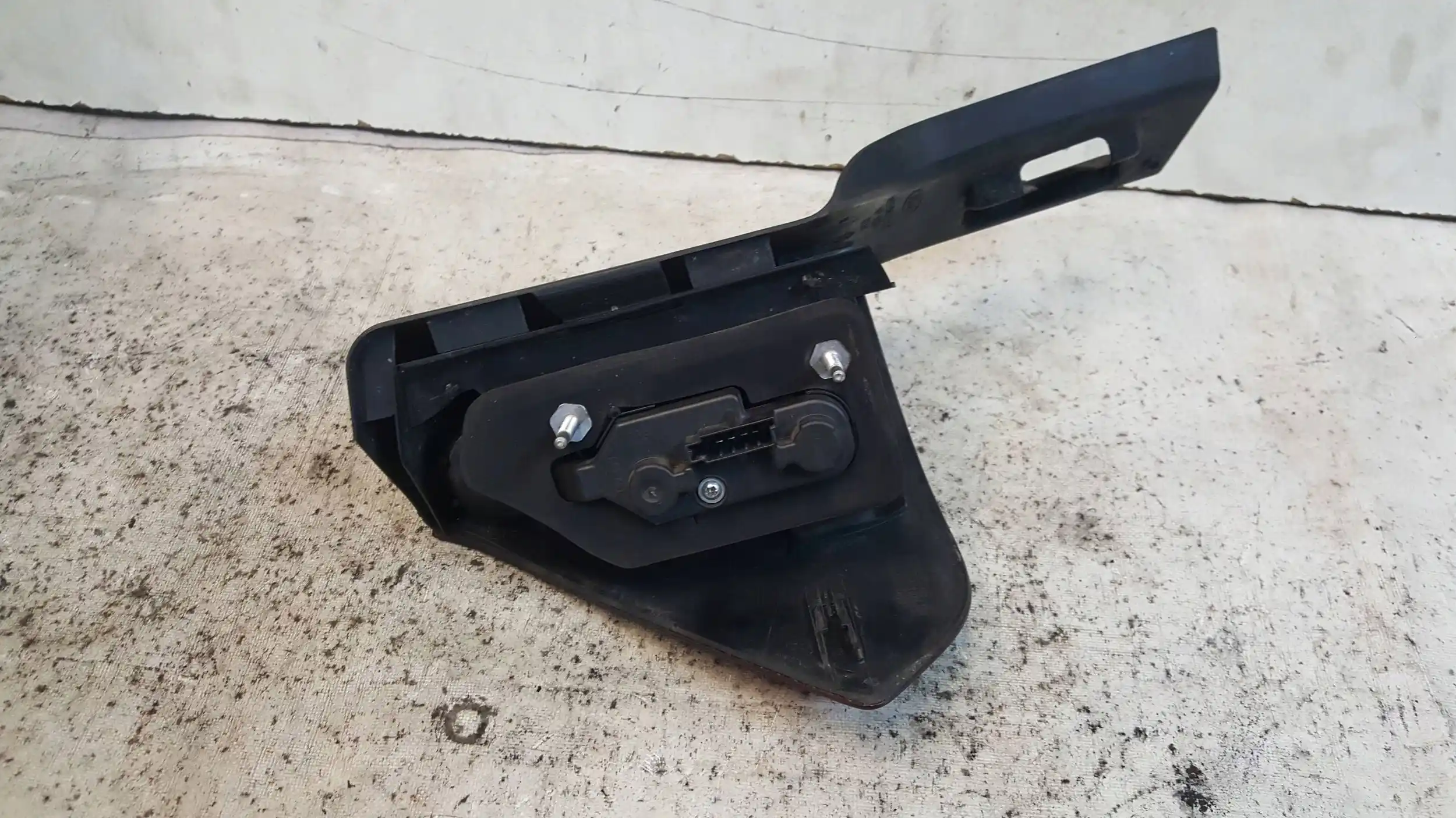 LAMPA PRAWY TYŁ TYLNA FORD GALAXY MK3 06-10