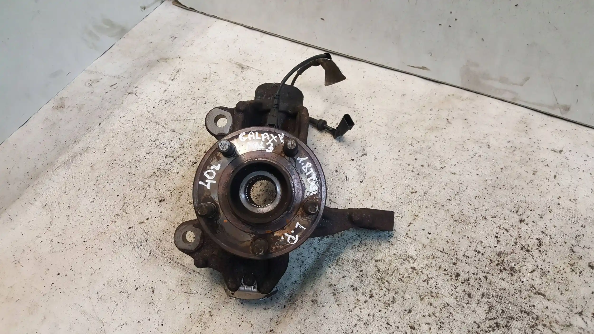 ZWROTNICA LEWY PRZÓD PRZEDNIA 40 ZĘBÓW FORD GALAXY MK3 1.8 TDCI 06-