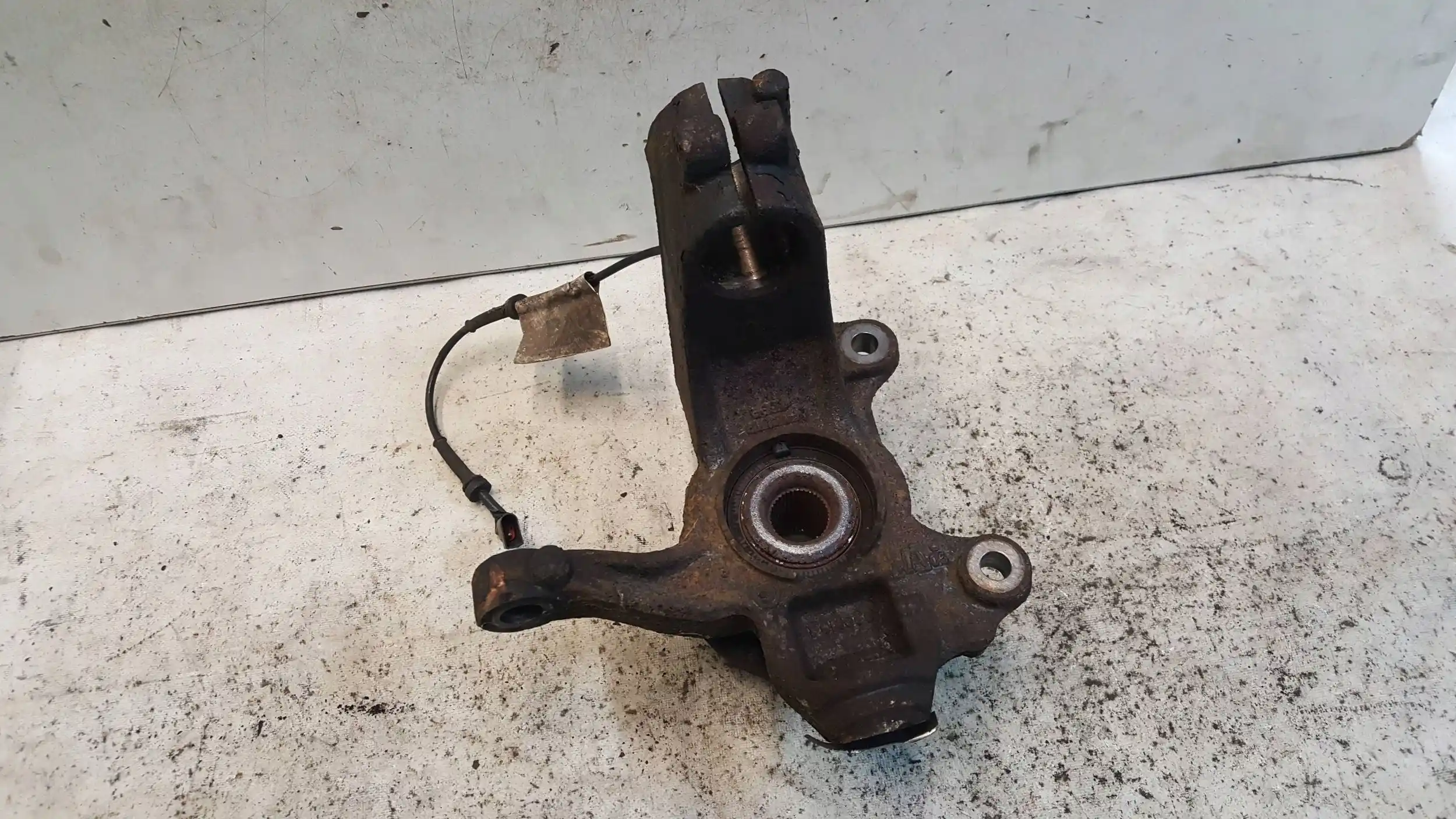 ZWROTNICA LEWY PRZÓD PRZEDNIA 40 ZĘBÓW FORD GALAXY MK3 1.8 TDCI 06-