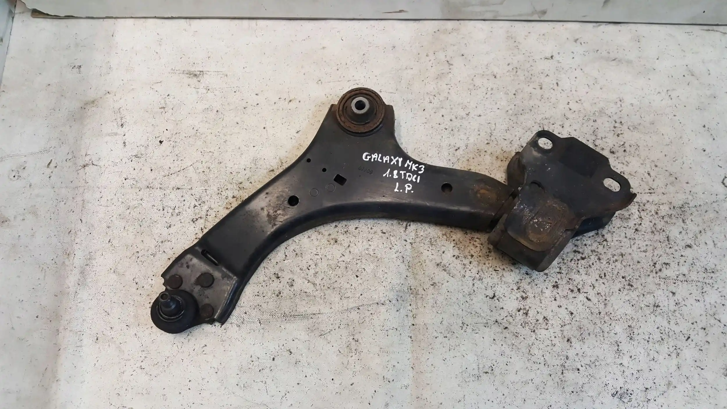 WAHACZ LEWY PRZÓD PRZEDNI FORD GALAXY MK3 1.8 TDCI 06-