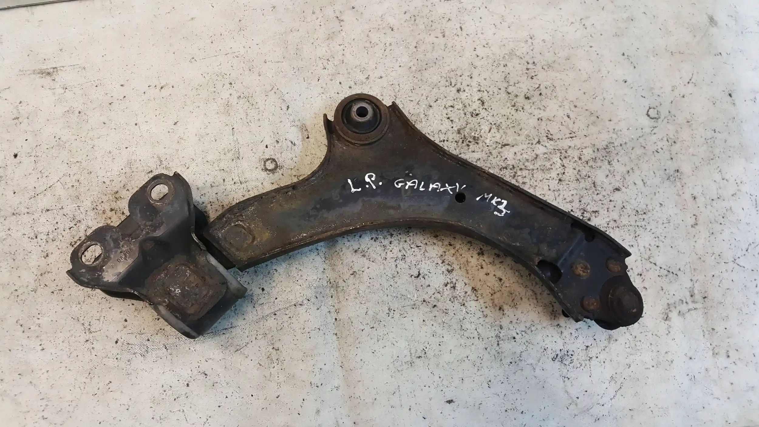 WAHACZ LEWY PRZÓD PRZEDNI FORD GALAXY MK3 1.8 TDCI 06-