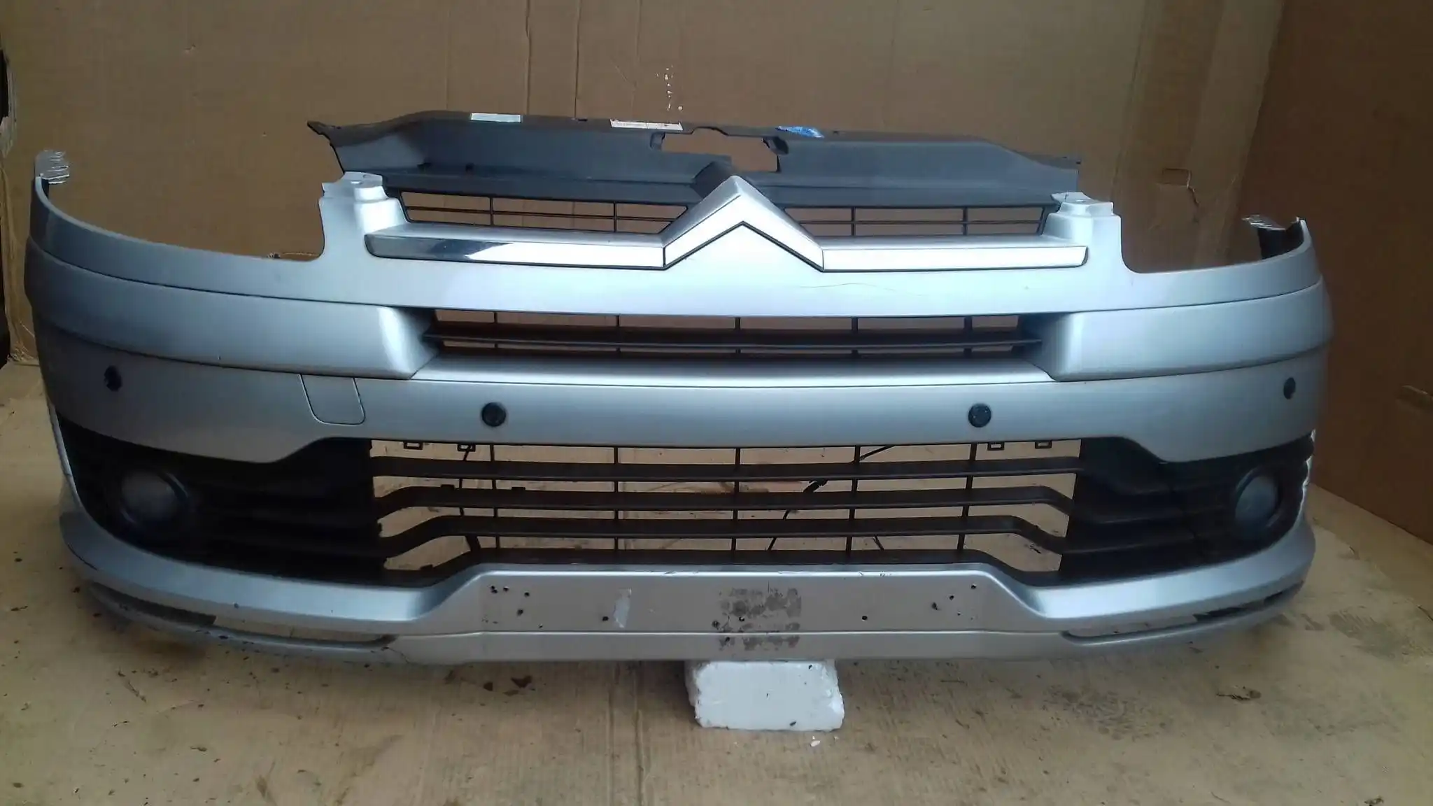 ZDERZAK PRZÓD PRZEDNI 9653902777 9646215477 CITROEN C4 I 04-08 EZR