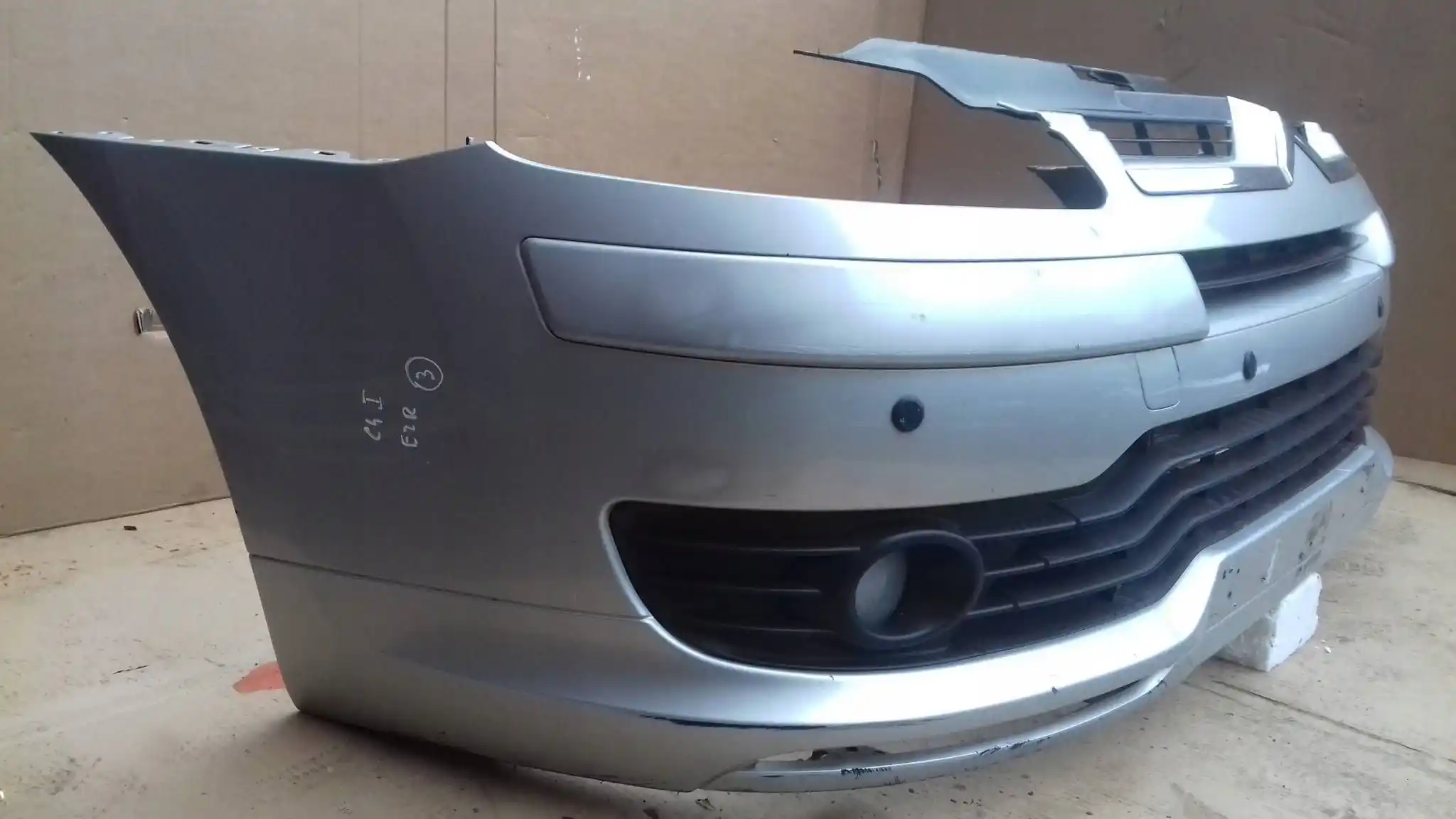 ZDERZAK PRZÓD PRZEDNI 9653902777 9646215477 CITROEN C4 I 04-08 EZR